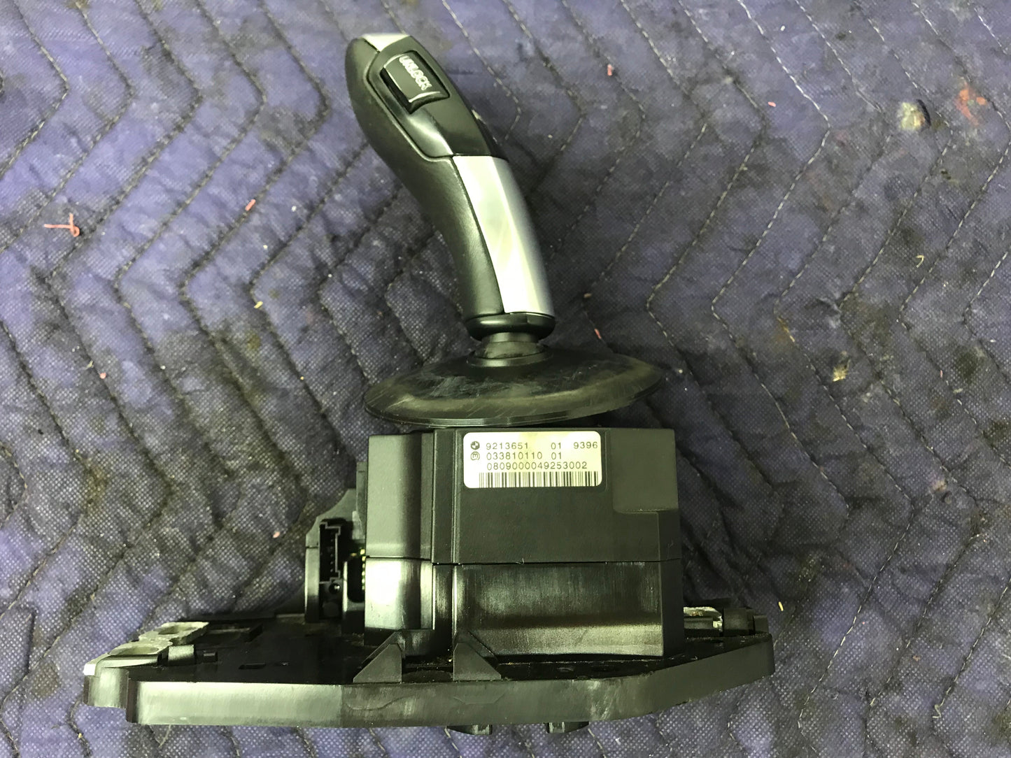 E60 2008 - 2010 AUTOMATIC GEAR SHIFTER SELECTOR SKU 364