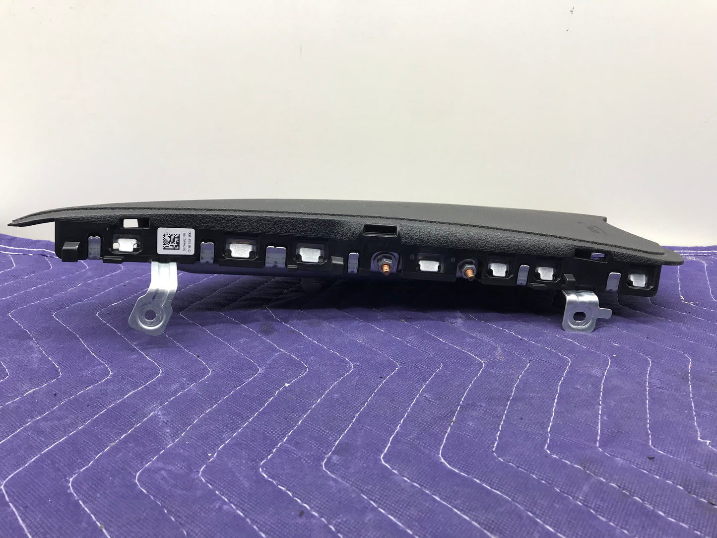 2011-2016 FRONT RIGHT SEAT SIDE AIRBAG SKU 86