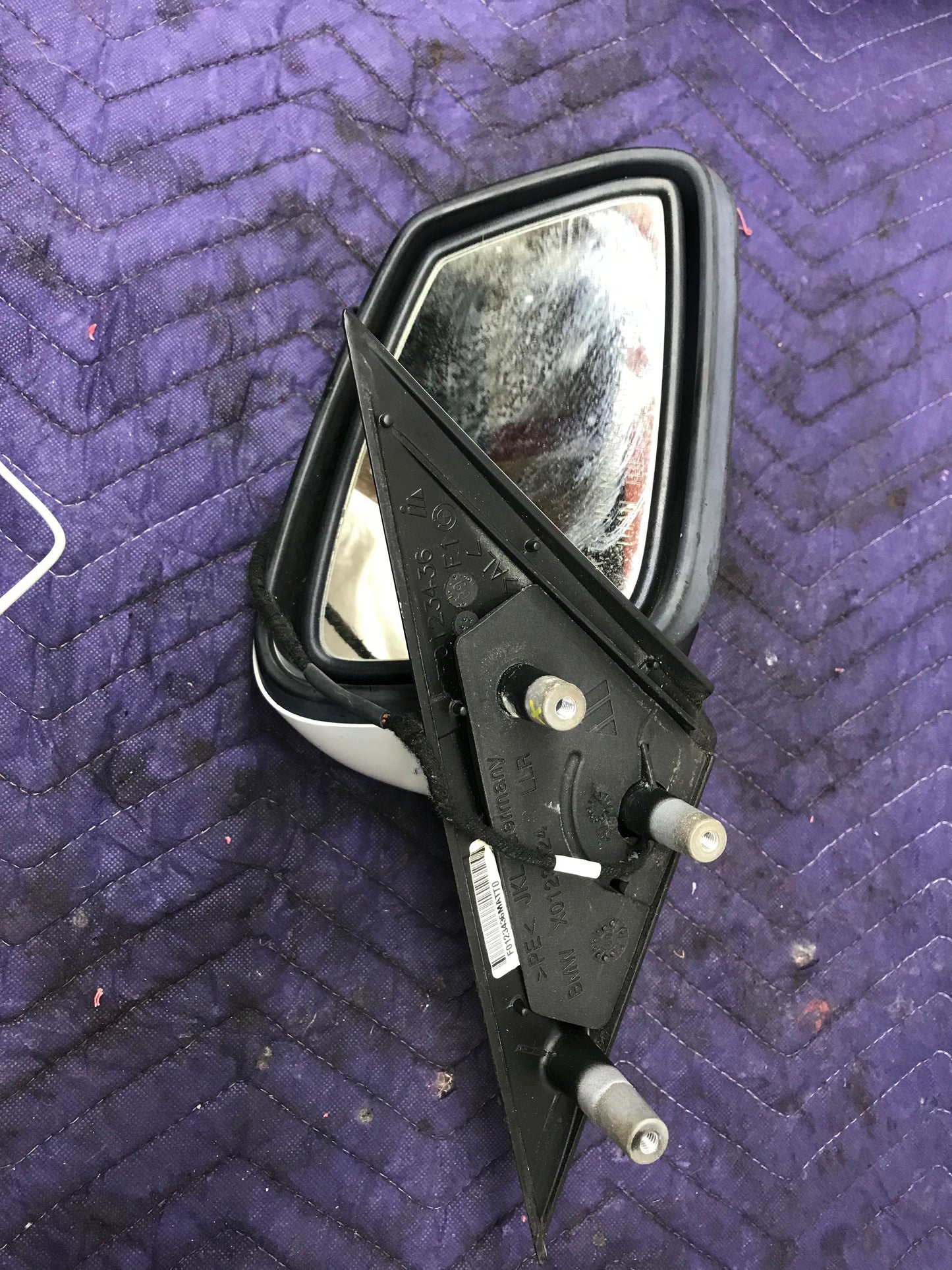 BMW E60 FRONT RIGHT SIDE VIEW MIRROR POWER OEM SKU 371