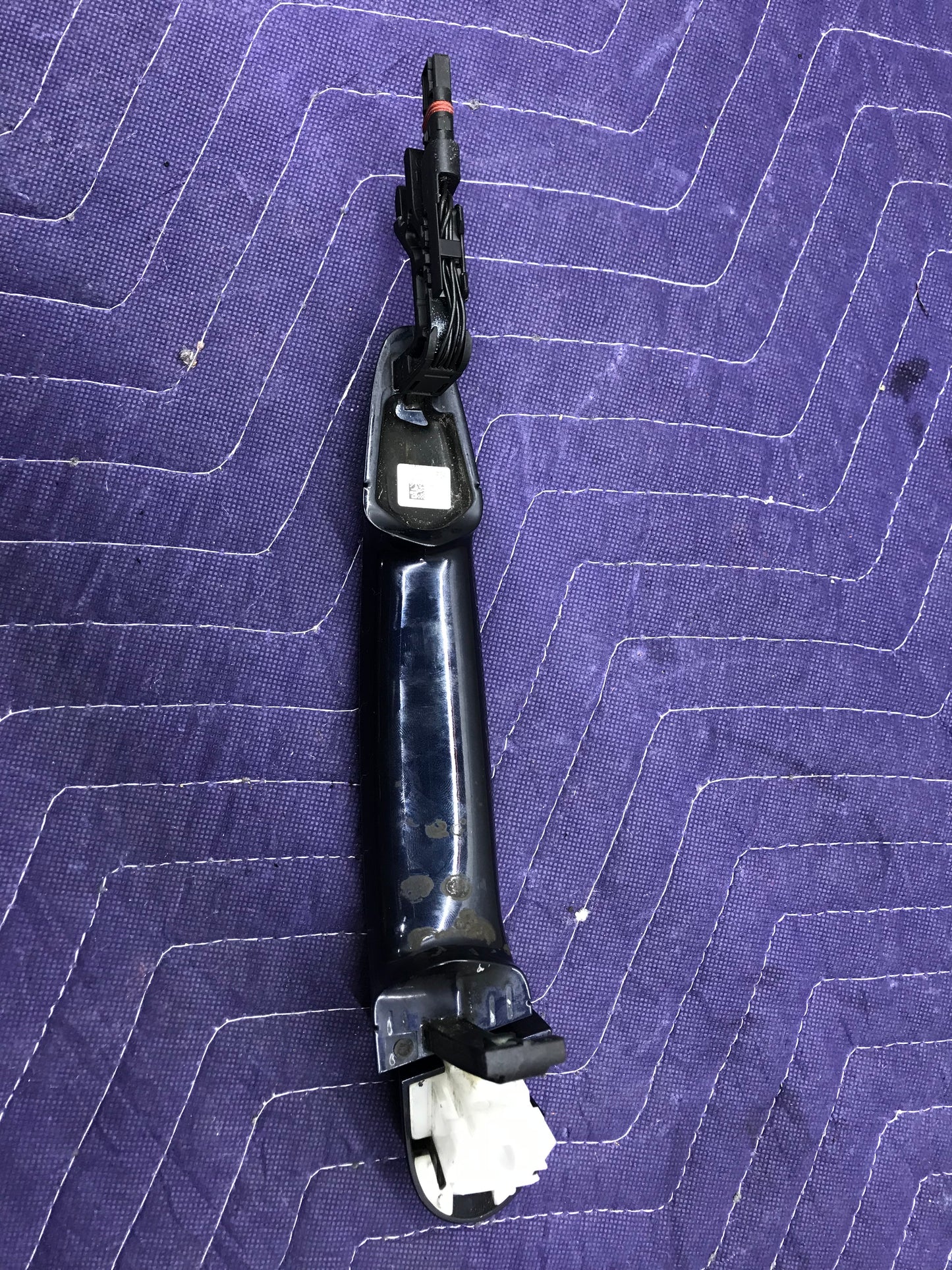 2013-2017 F3X COMFORT ACCESS LEFT DRIVER SIDE EXTERIOR DOOR HANDLE IMPERIALBLAU OEM PRE LCI SKU 72