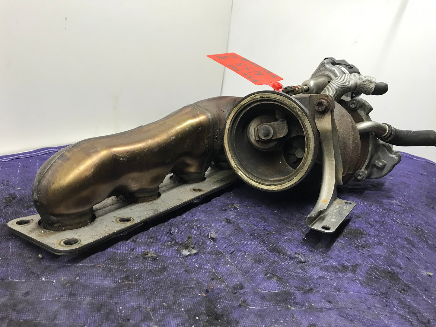 2014-2018 N55 ENGINE TURBOCHARGER W/EXHAUST MANIFOLD EWG SKU 178
