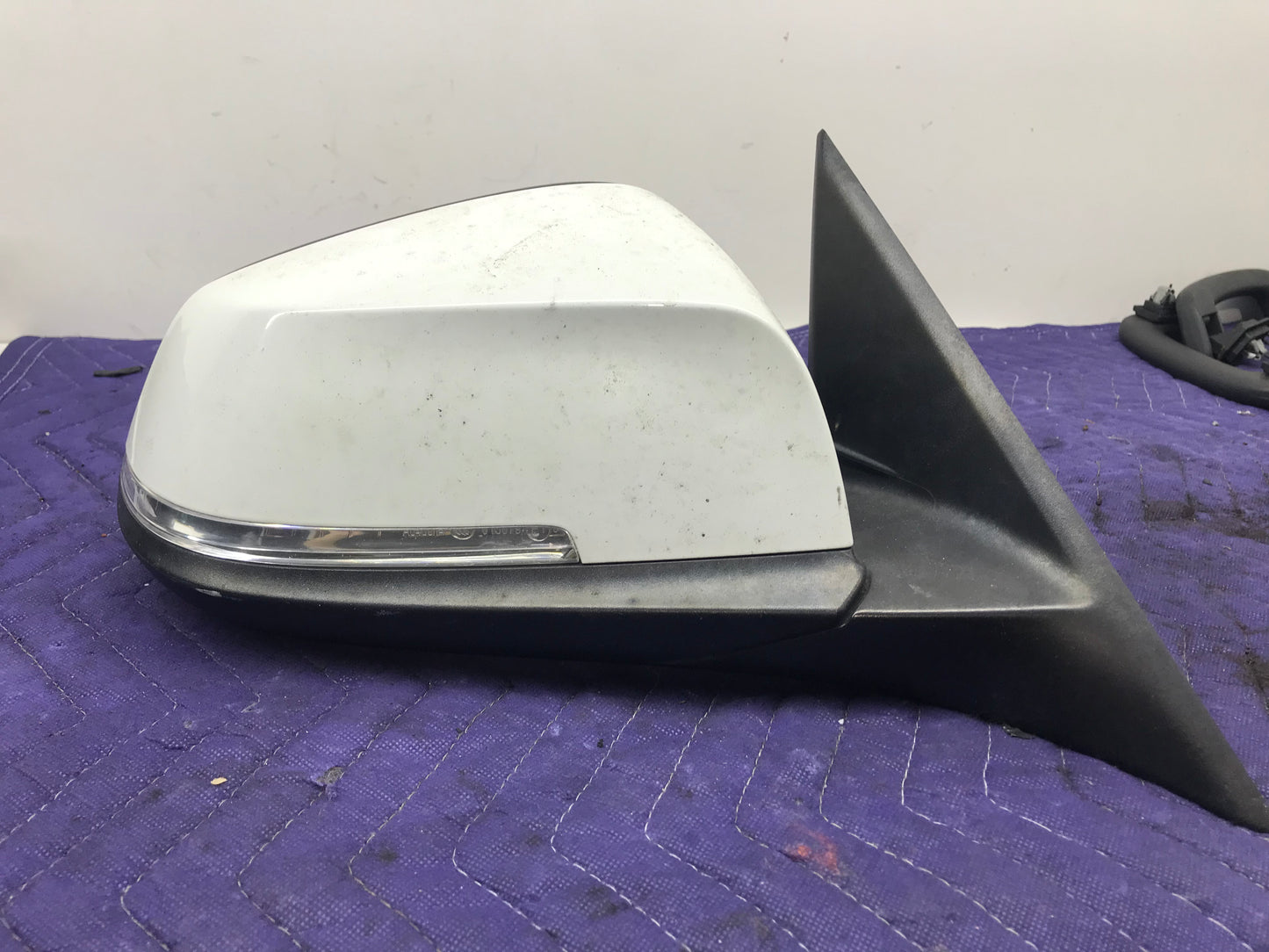 F3X RIGHT PASSENGER SIDE DOOR MIRROR SKU 236