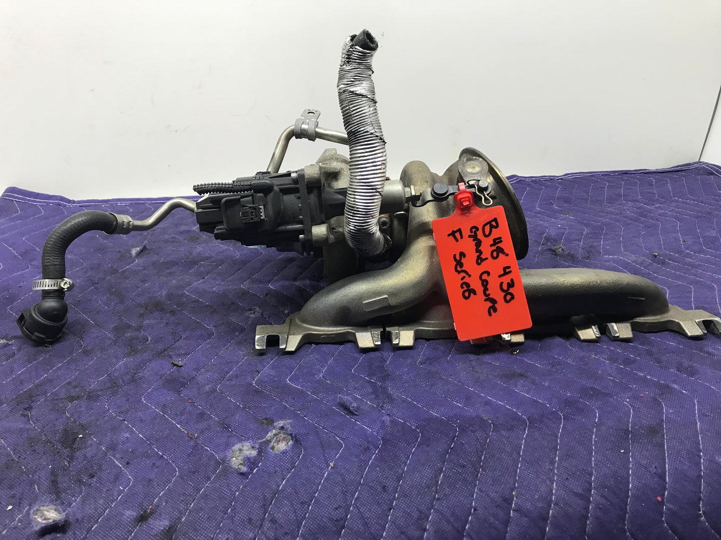 B48 ENGINE TURBO TURBOCHARGER W/MANIFOLD SKU 164