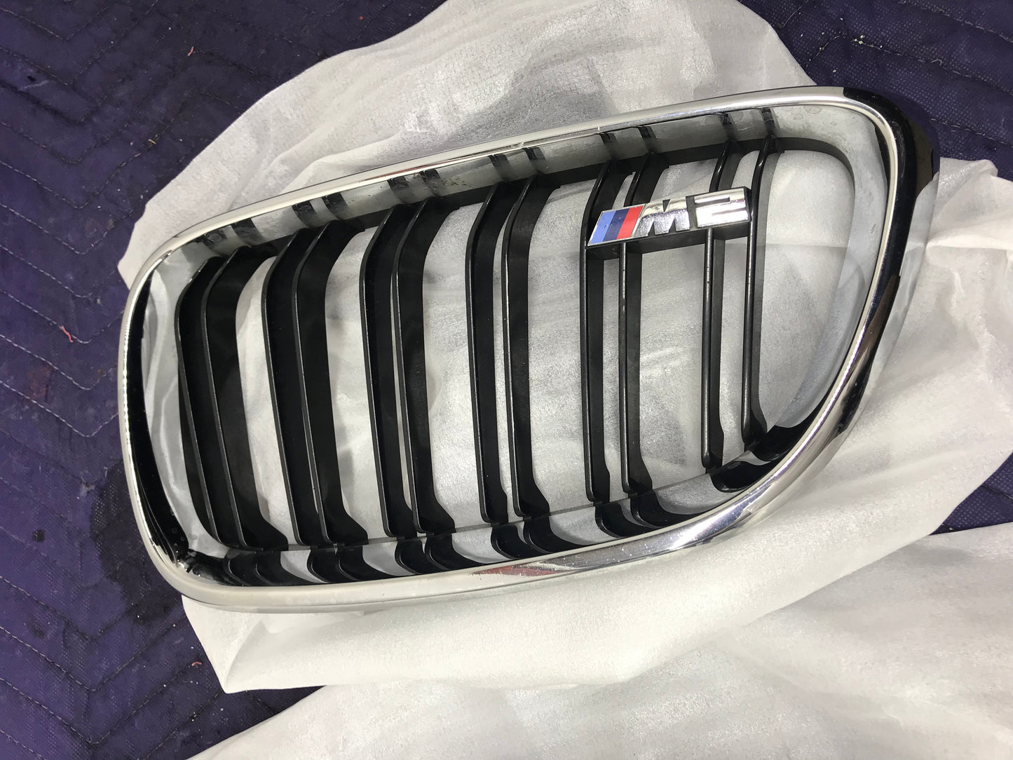 FRONT GRILL CHROME F22 F23 M235 2014-2021 OEM SKU 407