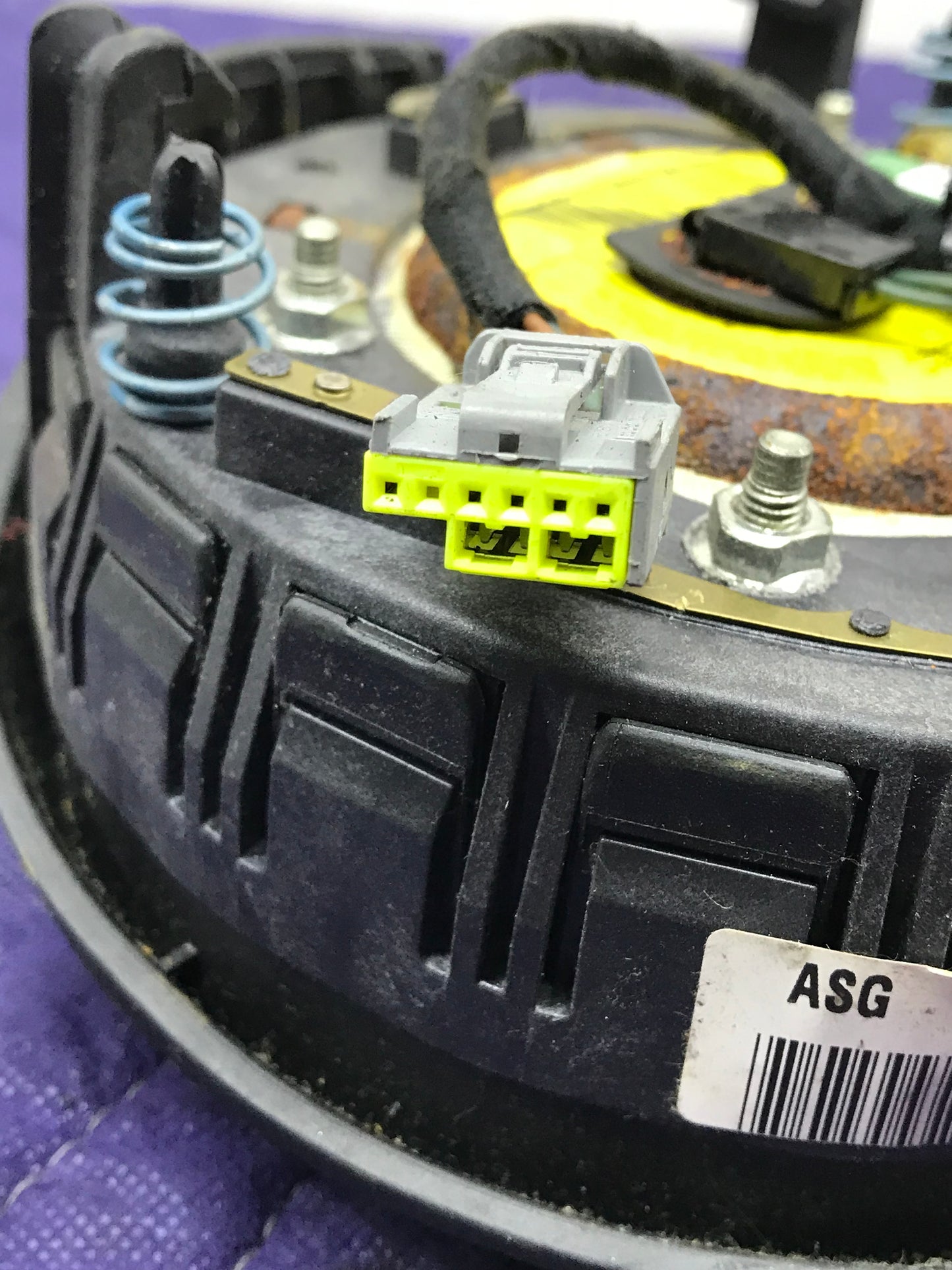 2002-2010 E6X DRIVER SIDE AIRBAG MODULE SKU 205
