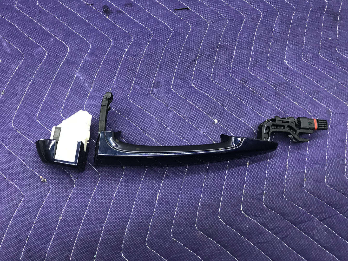 2013-2017 F3X COMFORT ACCESS RIGHT SIDE EXTERIOR DOOR HANDLE IMPERIALBLAU OEM PRE LCI SKU 71