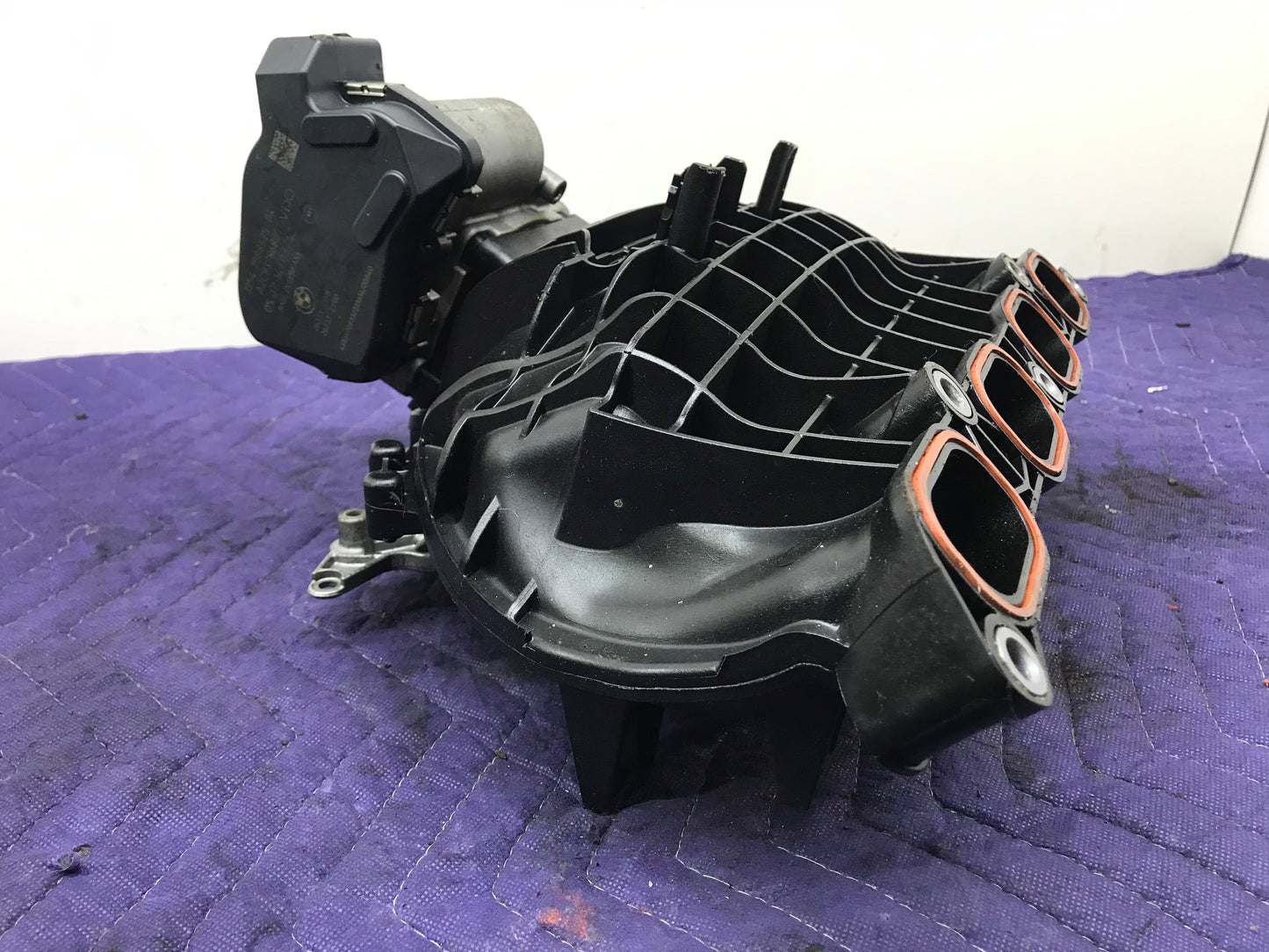 N20 ENGINE COMPLETE AIR INTAKE MANIFOLD SKU 256
