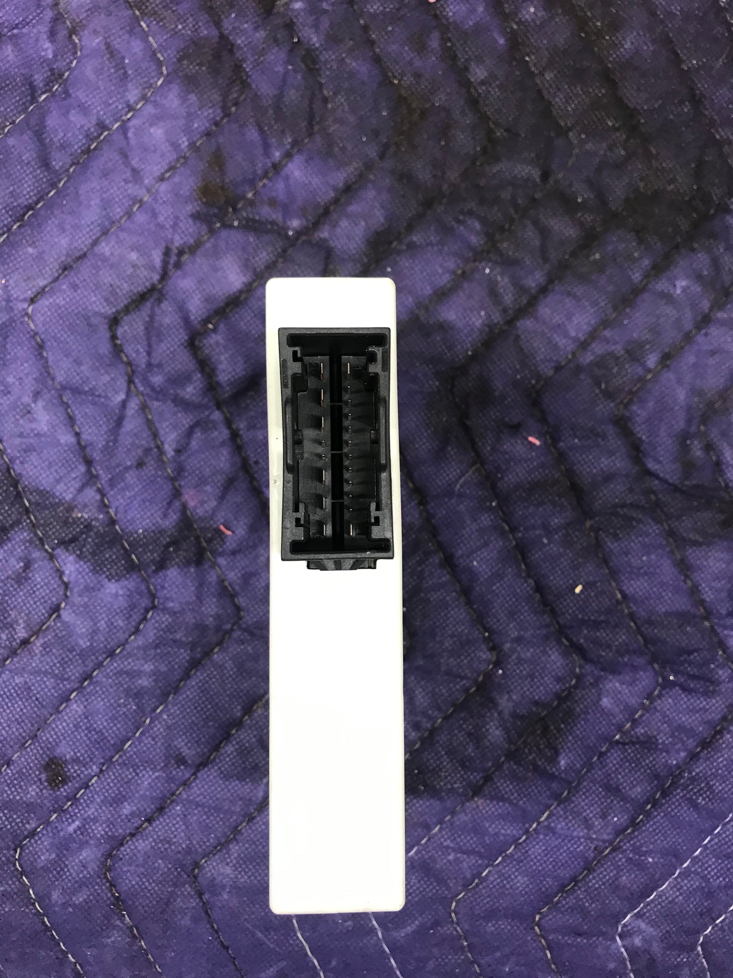 BMW E60 E61 POWER BODY CONTROL MODULE OEM SKU 384