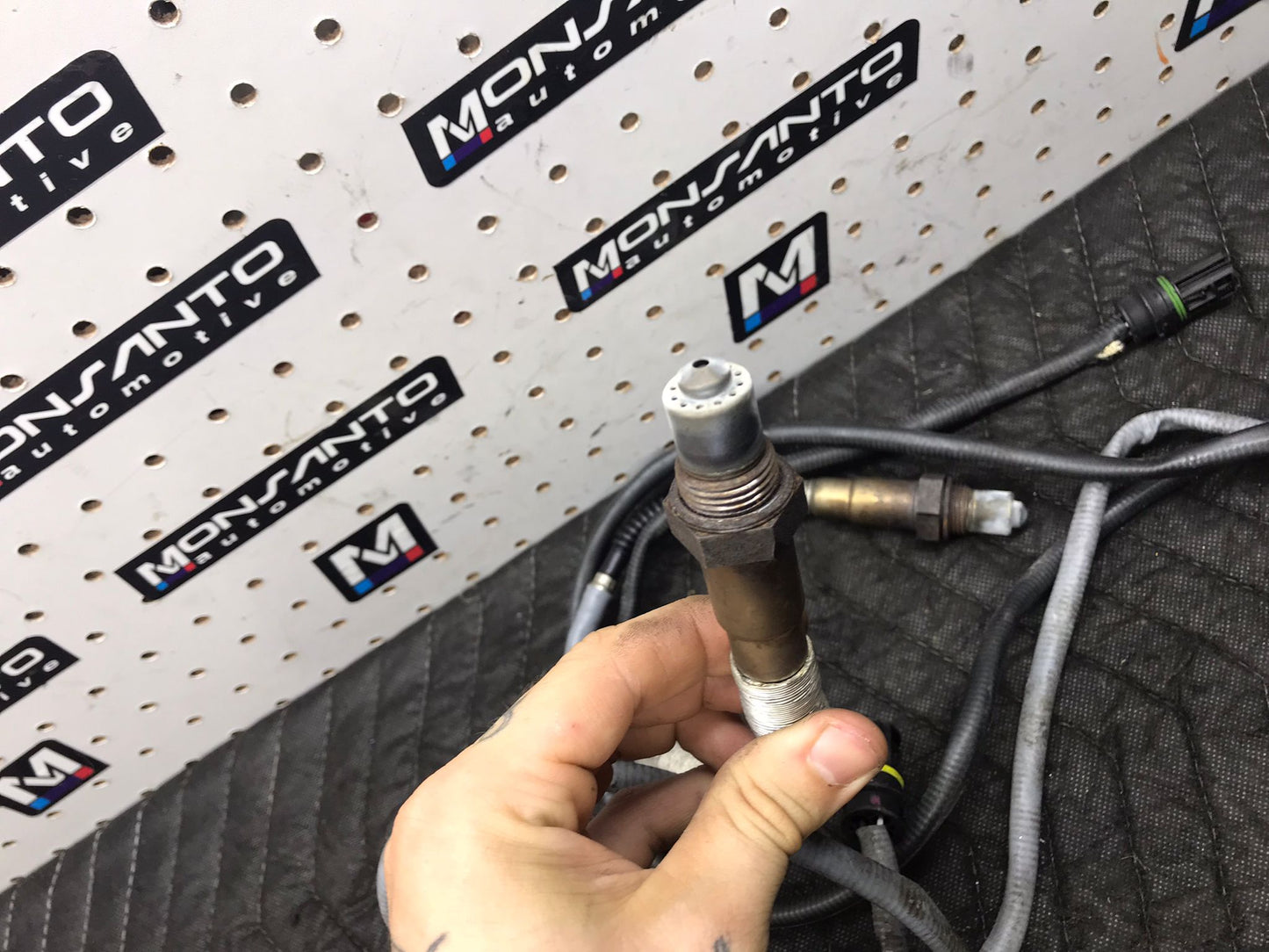 2006-2011 BMW E90 N52 N54 BOSCH O2 OXYGEN SENSOR LAMBADA SKU 1458