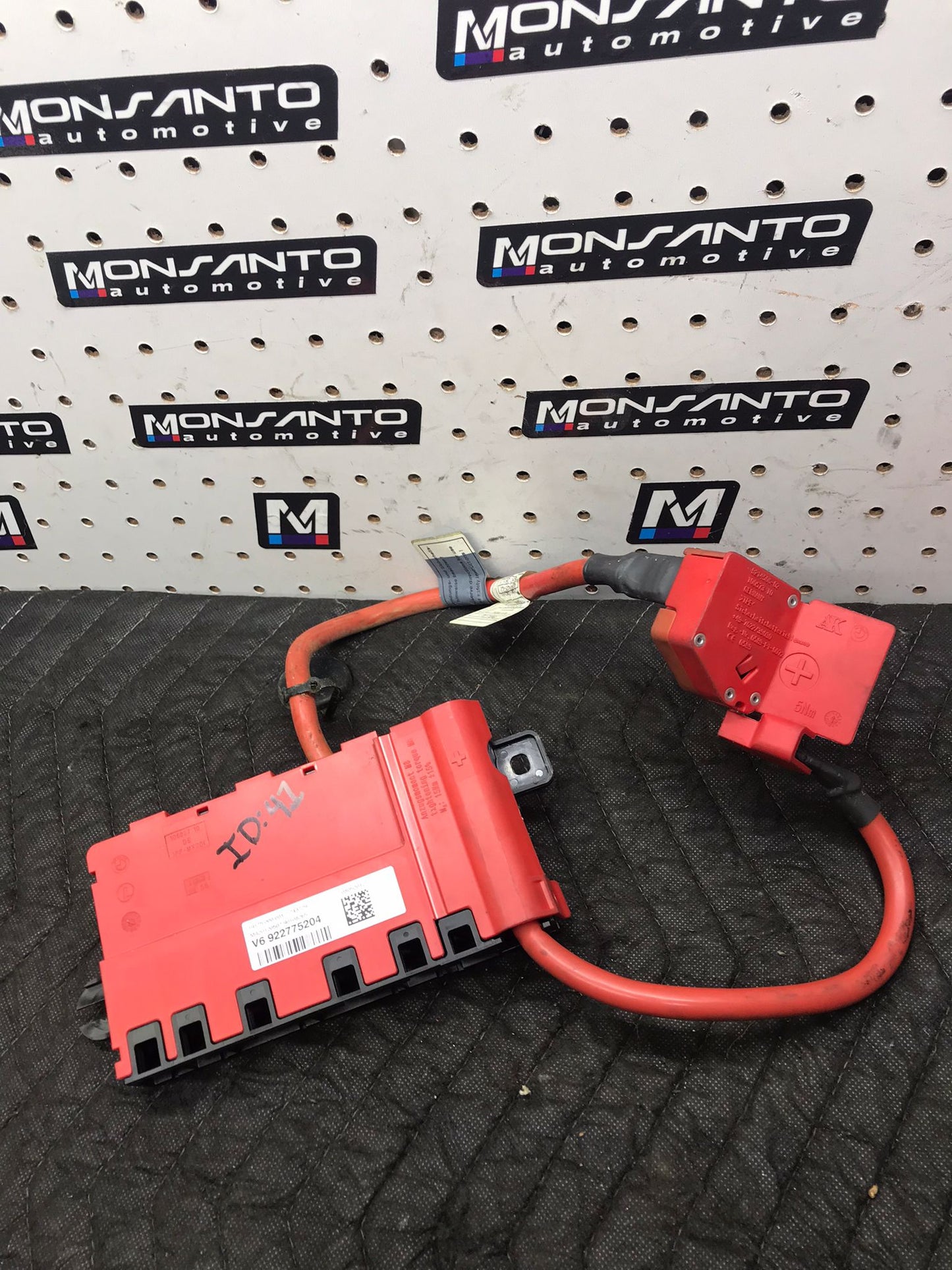328I BMW F30 POSITIVE BATTERY TERMINAL POWER DISTRIBUTION JUNCTION FUSE BOX OEM SKU 1466