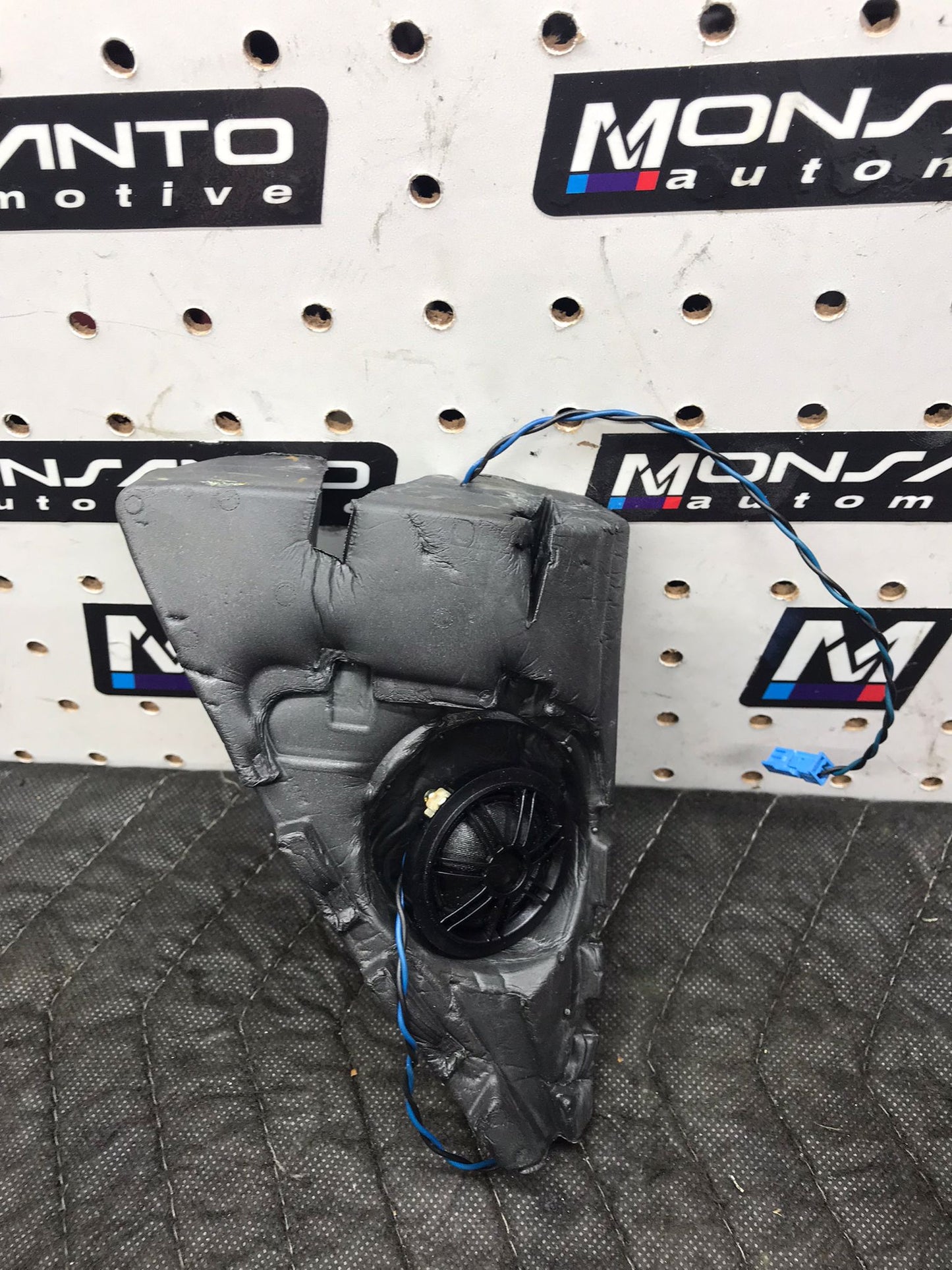 11-16 BMW F31 F34 F35 F80 F25 F15 F85 F16 F30 328XI TWEETER SPEAKER SKU 1469