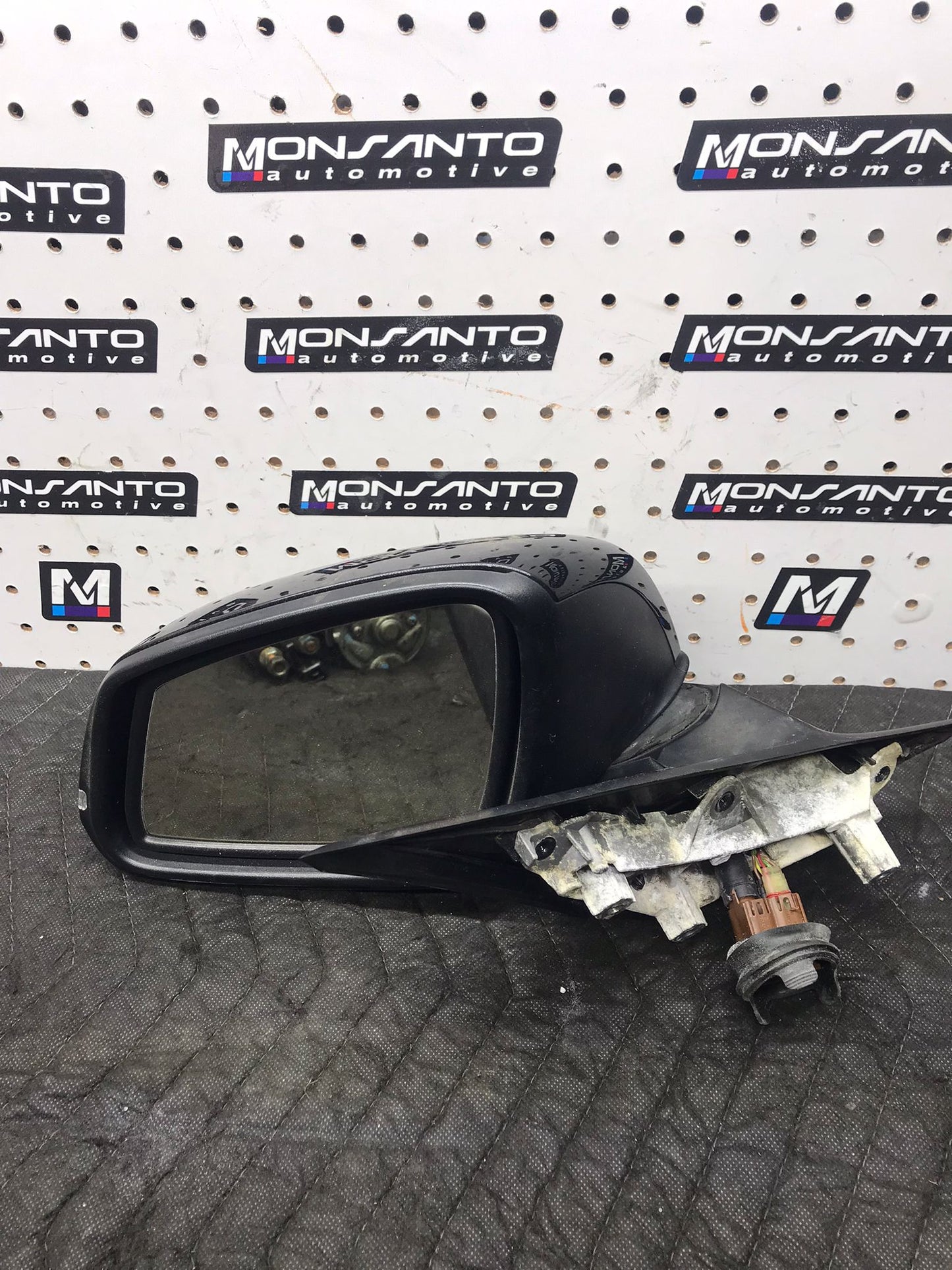 12-18 OEM BMW F30 F31 LEFT DRIVER SIDE MIRROR ASSEMBLY SKU SKU 1507