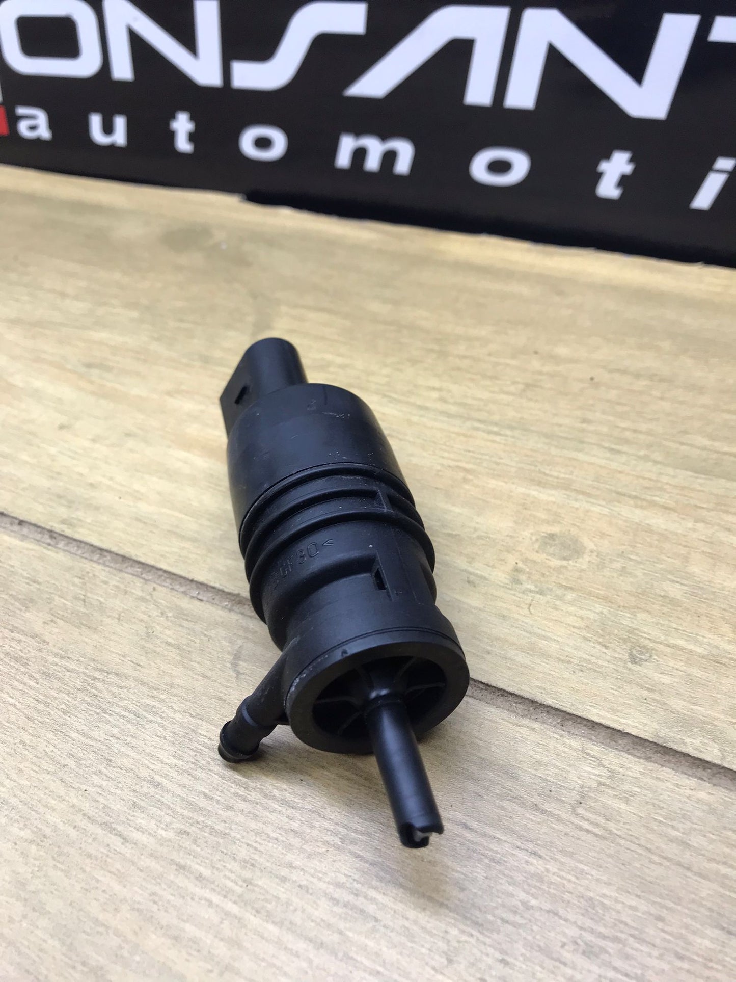 2010-2016 F30 BMW 328I 320I 335I WINDSHIELD WASHER PUMP OEM SKU 1557