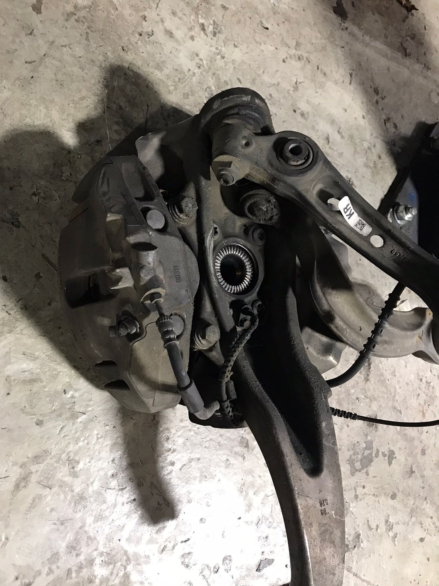 2011-2016 BMW 535I XDRIVE F10 AWD FRONT leftSPINDLE KNUCKLE CONTROL ARM OEM SKU 1588