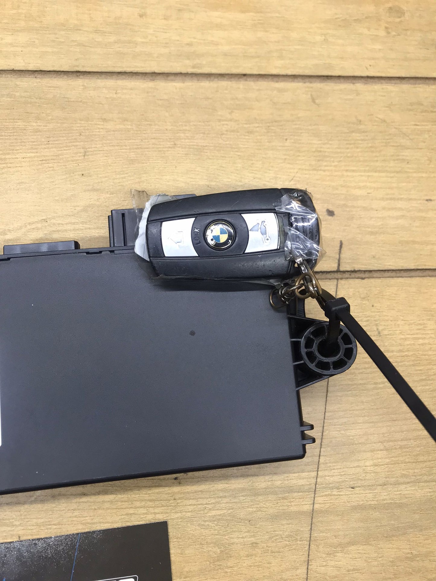 2008 BMW 528I MSV80.0 MSV80 CAS KEY E60 OEM SKU 1590