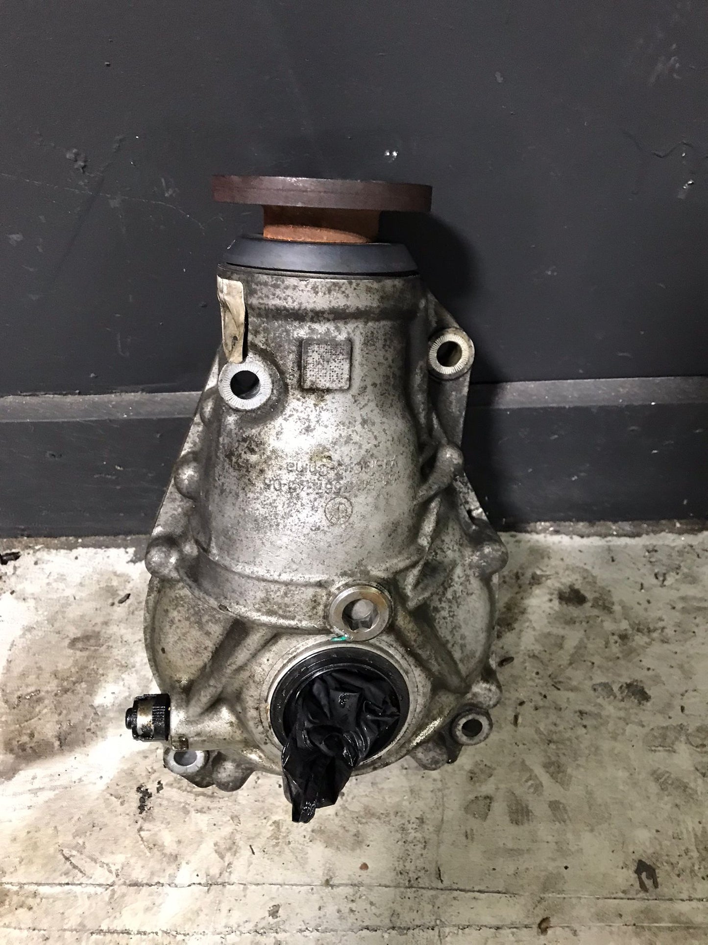 OEM BMW F22 F30 F32 XDRIVE AWD FRONT DIFFERENTIAL AXLE GEARBOX CARRIER AT 2.81 SKU 1599