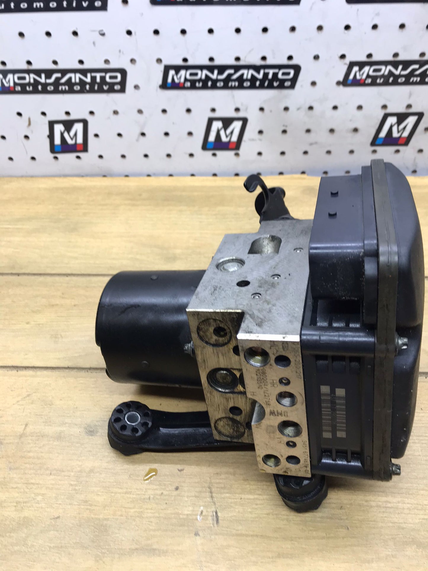 06-09 BMW E63 E64 650I ABS PUMP ANTI LOCK BRAKE STABILITY MODULE OEM SKU 1618