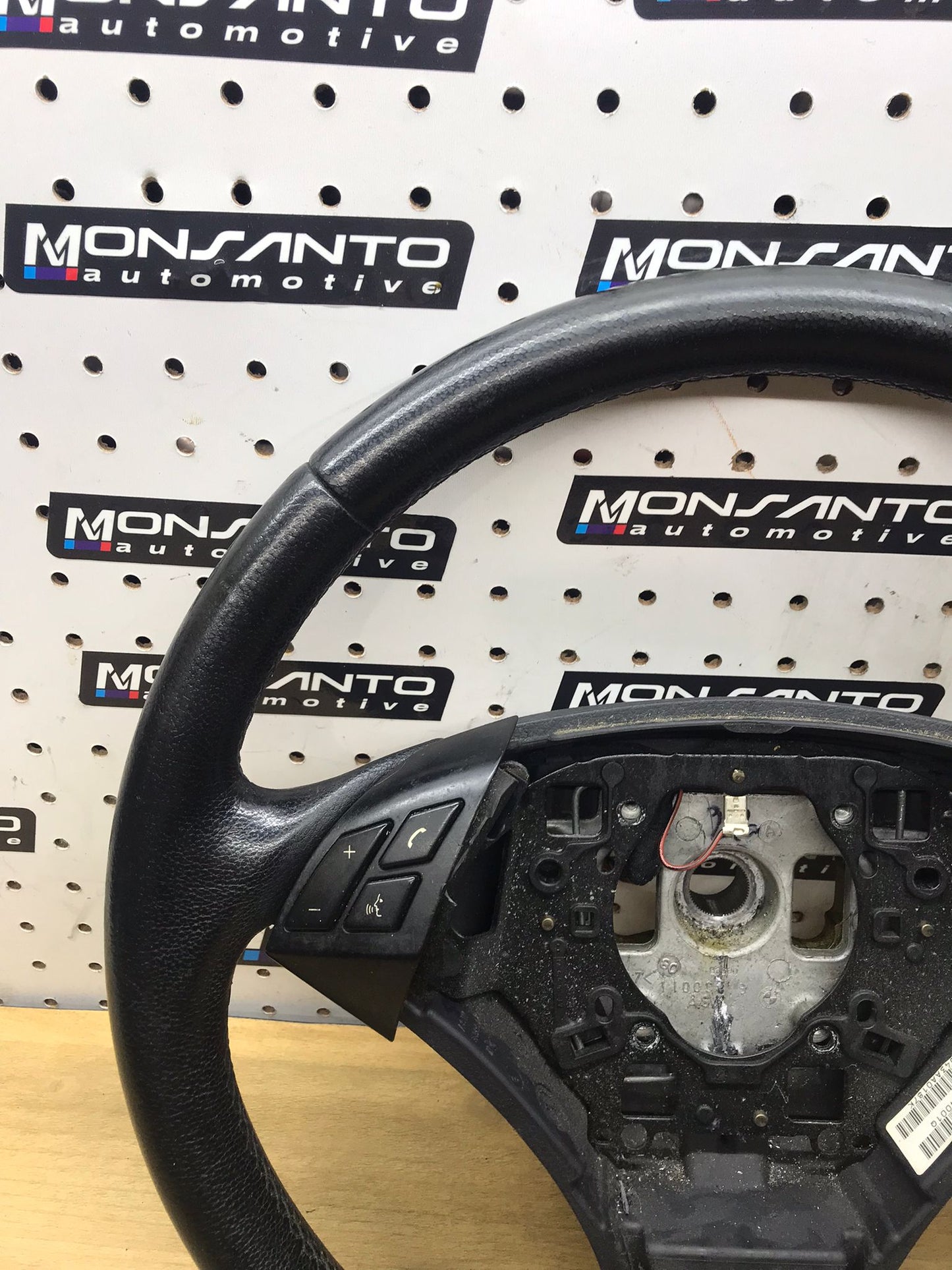 2008-2010 BMW 535I 535XI 528XI 528I E60 STEERING WHEEL HEATED BLACK SKU 1626