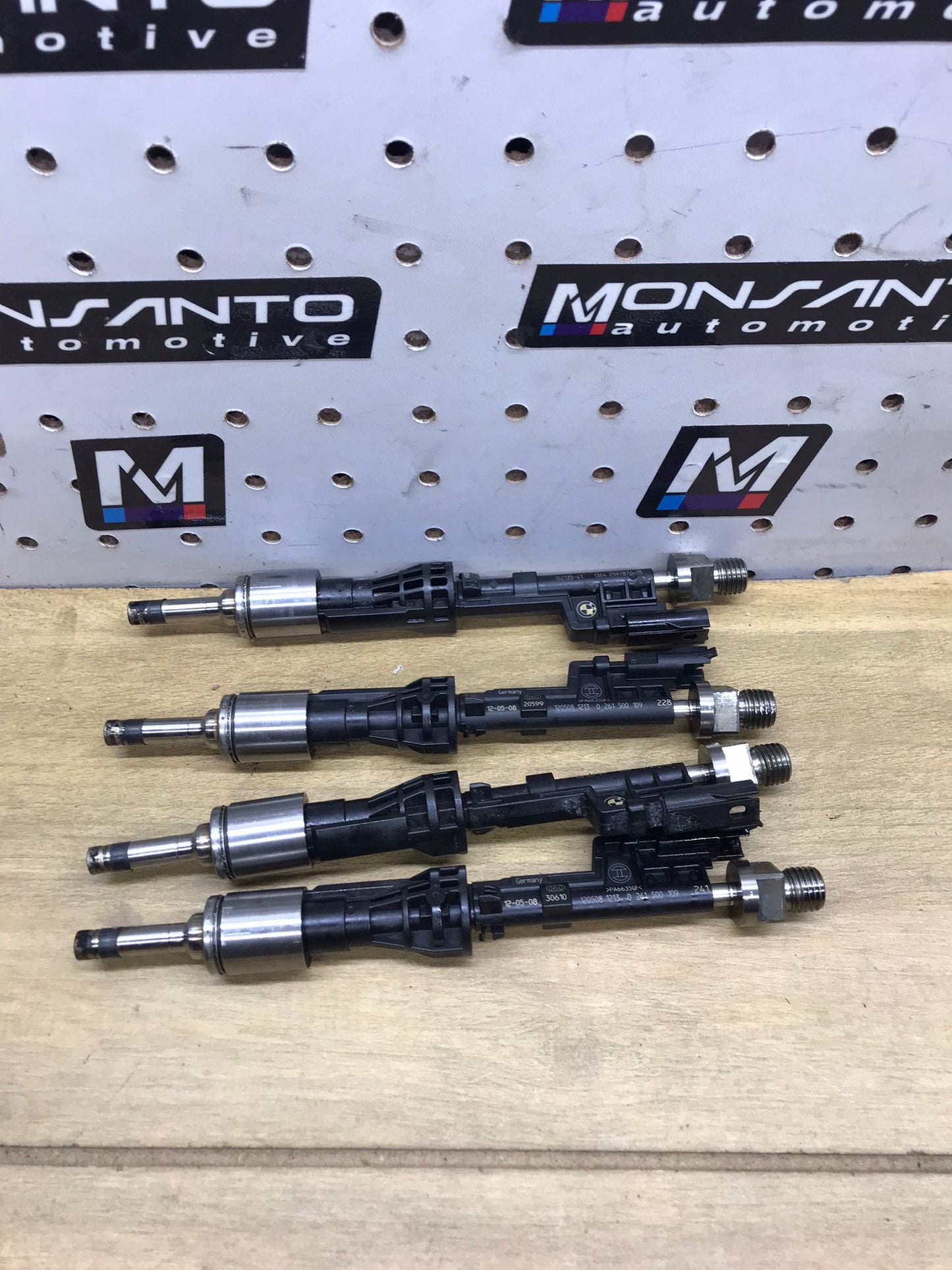 N20 N55 FUEL INJECTOR SET OF 4 OEM BMW E71 F30 F10 F01 335I 435I 535I SKU 1673
