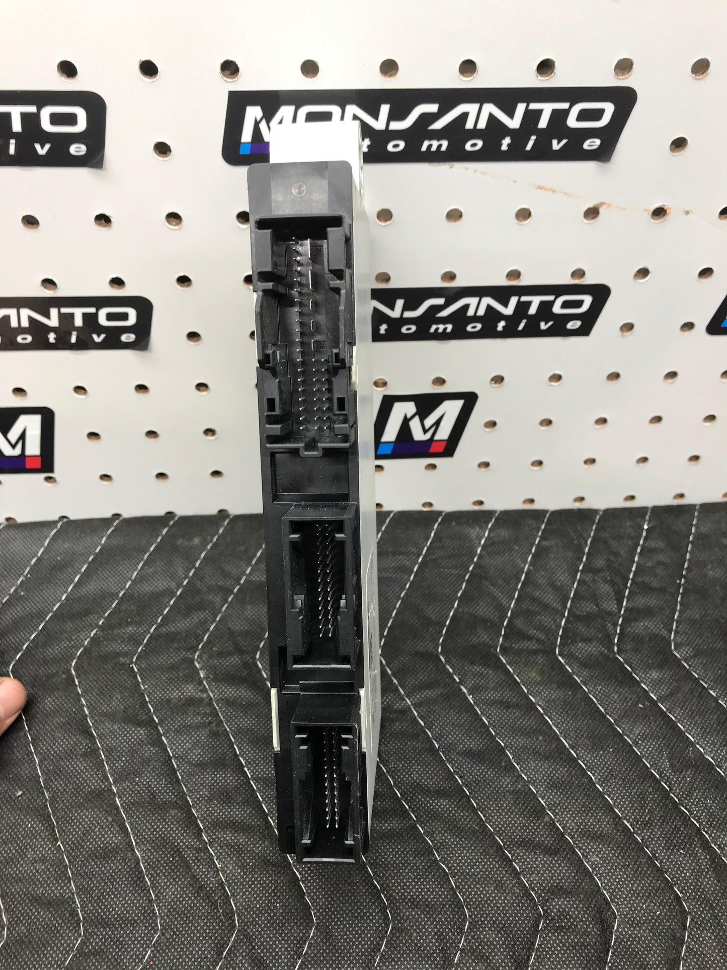 BMW F25 F26 X3 X4 D-80788 FRONT SEAT CONTROL UNIT ECU MEMORY OEM SKU 549