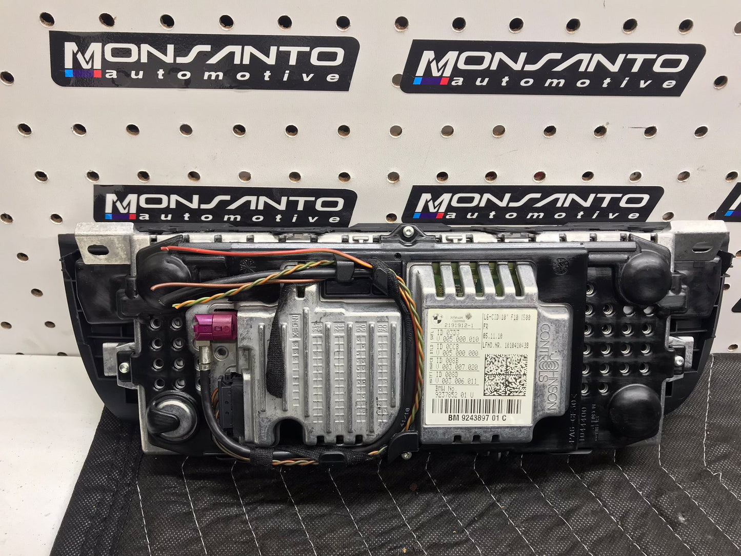 10.25" DISPLAY SCREEN MONITOR 5 SERIES 2011-2016 BMW 535I OEM SKU 810