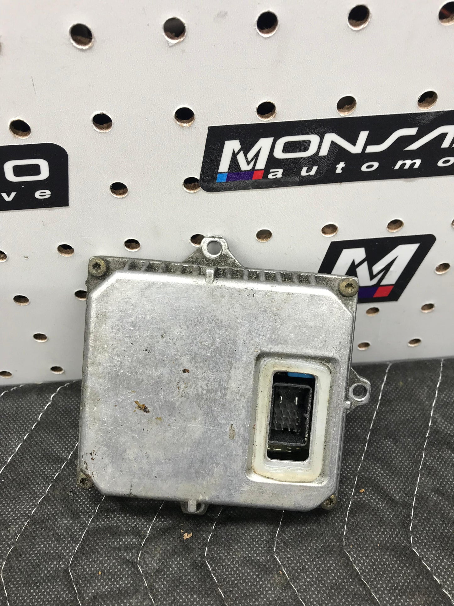 XENON HID BALLAST HEADLIGHT CONTROL 2002-2006 X3 E46 E83 OEM SKU 863