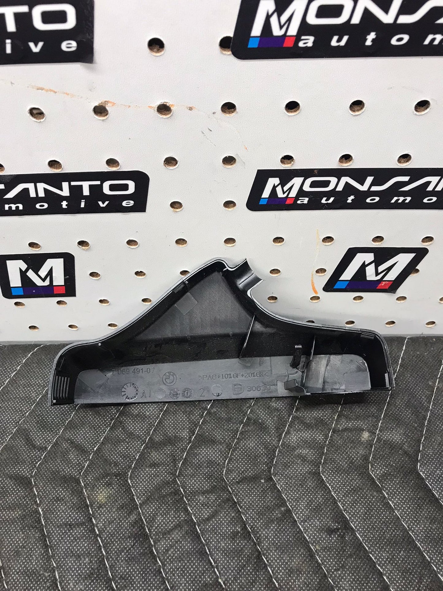 2008 - 2010 BMW 6 SERIES E63 650I TRIM COVER MIRROR REAR VIEW WINDSHIELD OEM SKU 950