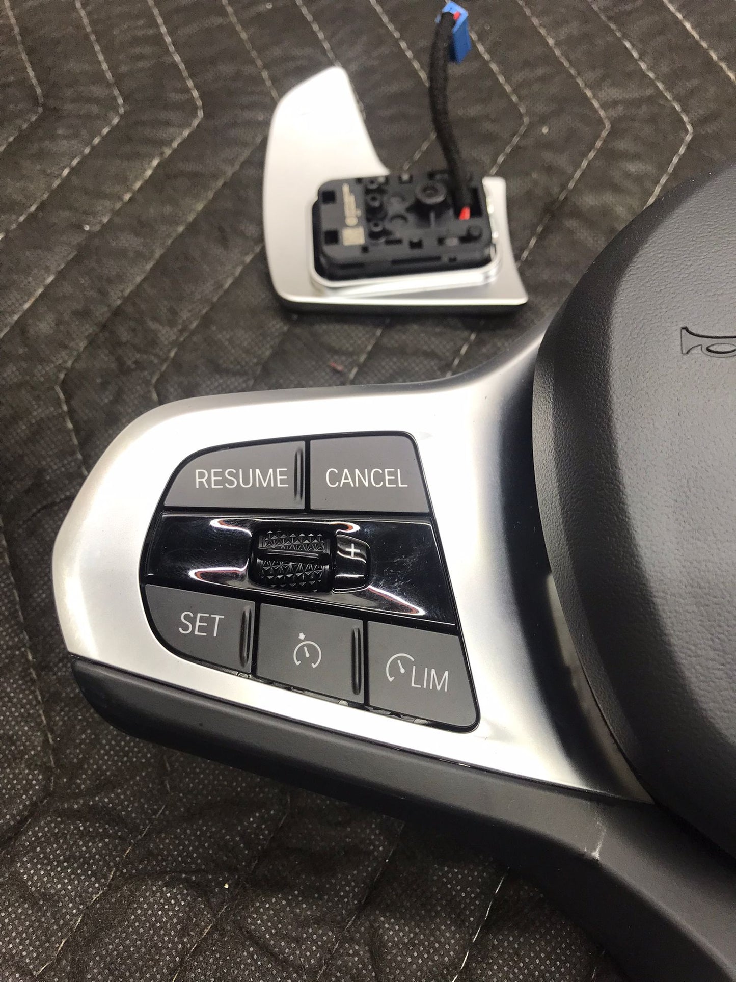 AIRBAG OEM BMW 1 F40 2 F44 G42 3 G20 4 G22 M-TECH TRIM PANEL BUTTONS SWITCHM SPORT LEDERLENKRAD MIT SKU 1108