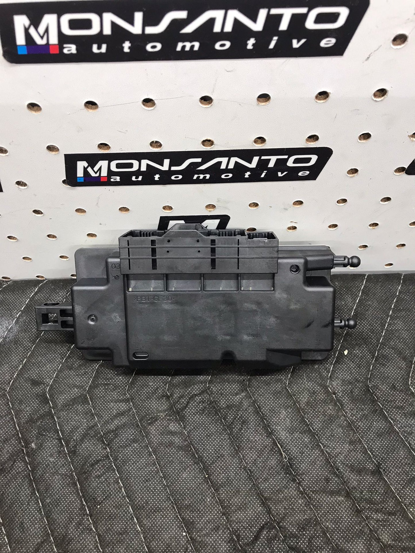 COMPUTER CONTROL MODULE 2012-2018 BMW F06 F10 F30 F32 F13 OEM SKU 1124