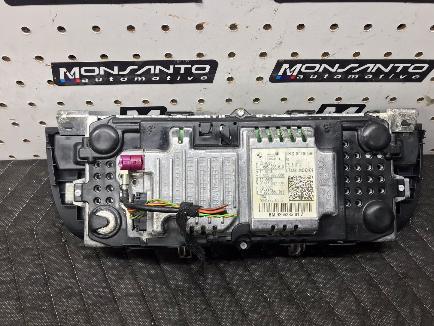 11-13 BMW 528 535 550 NAVIGATION RADIO DISPLAY SCREEN OEM CID F10 SKU 1157