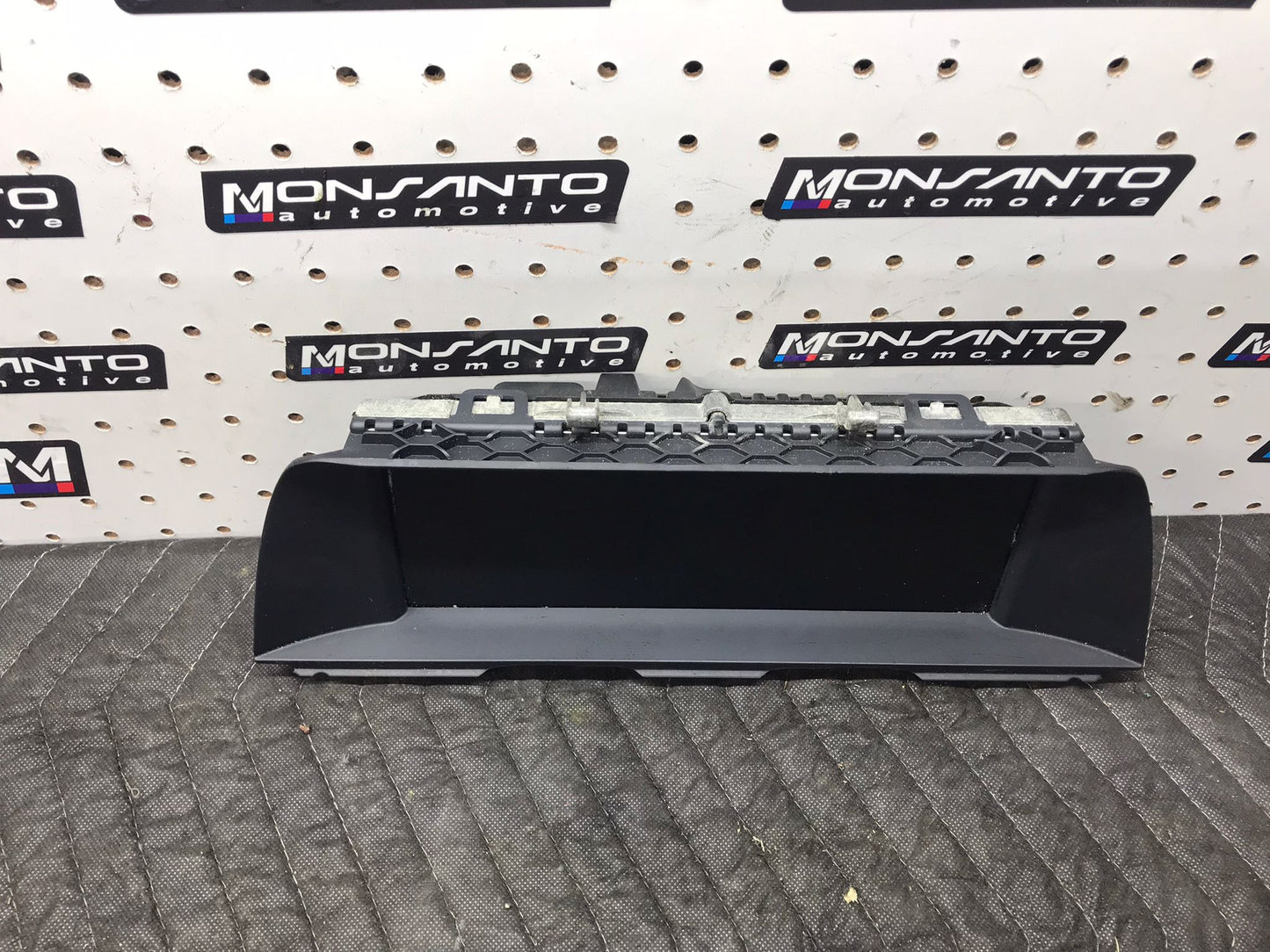 11-13 BMW 528 535 550 NAVIGATION RADIO DISPLAY SCREEN OEM CID F10 SKU 1157
