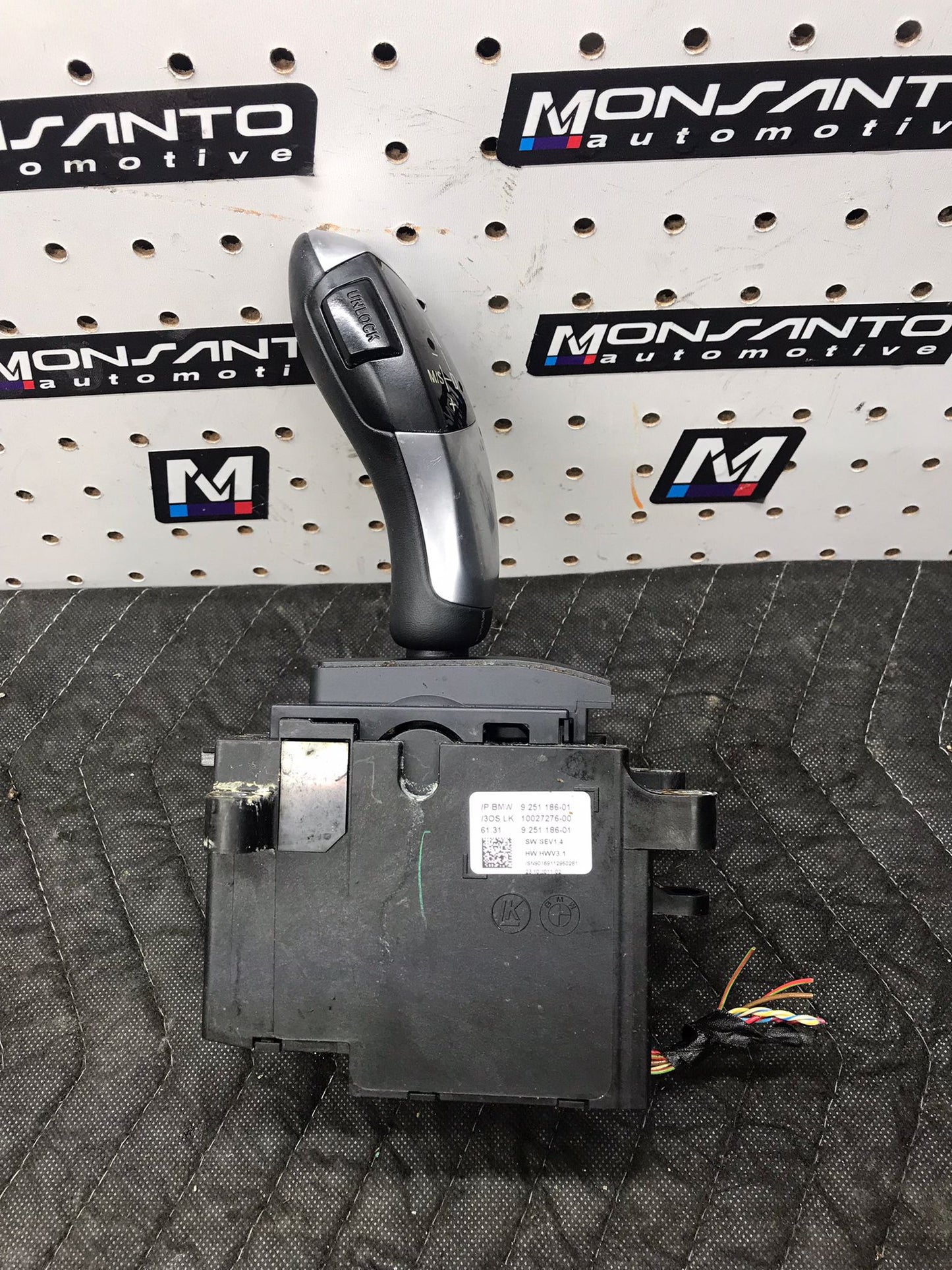 OEM BMW F01 F02 F10 F07 AUTOMATIC SHIFTER KNOB LEVER SKU 1160