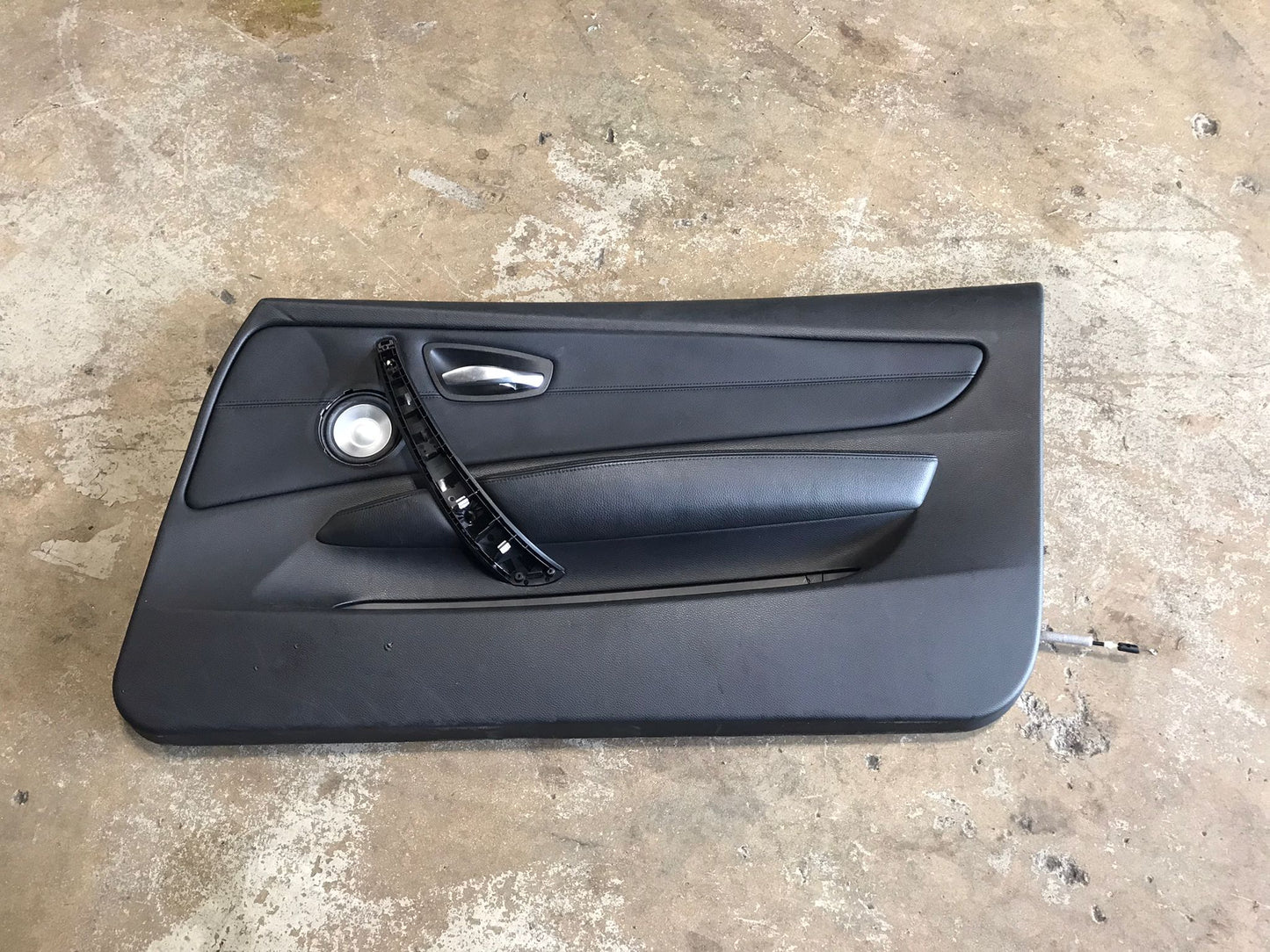 DOOR TRIM FRONT RIGHT FITS BMW 1 128I PANEL SKU 1249