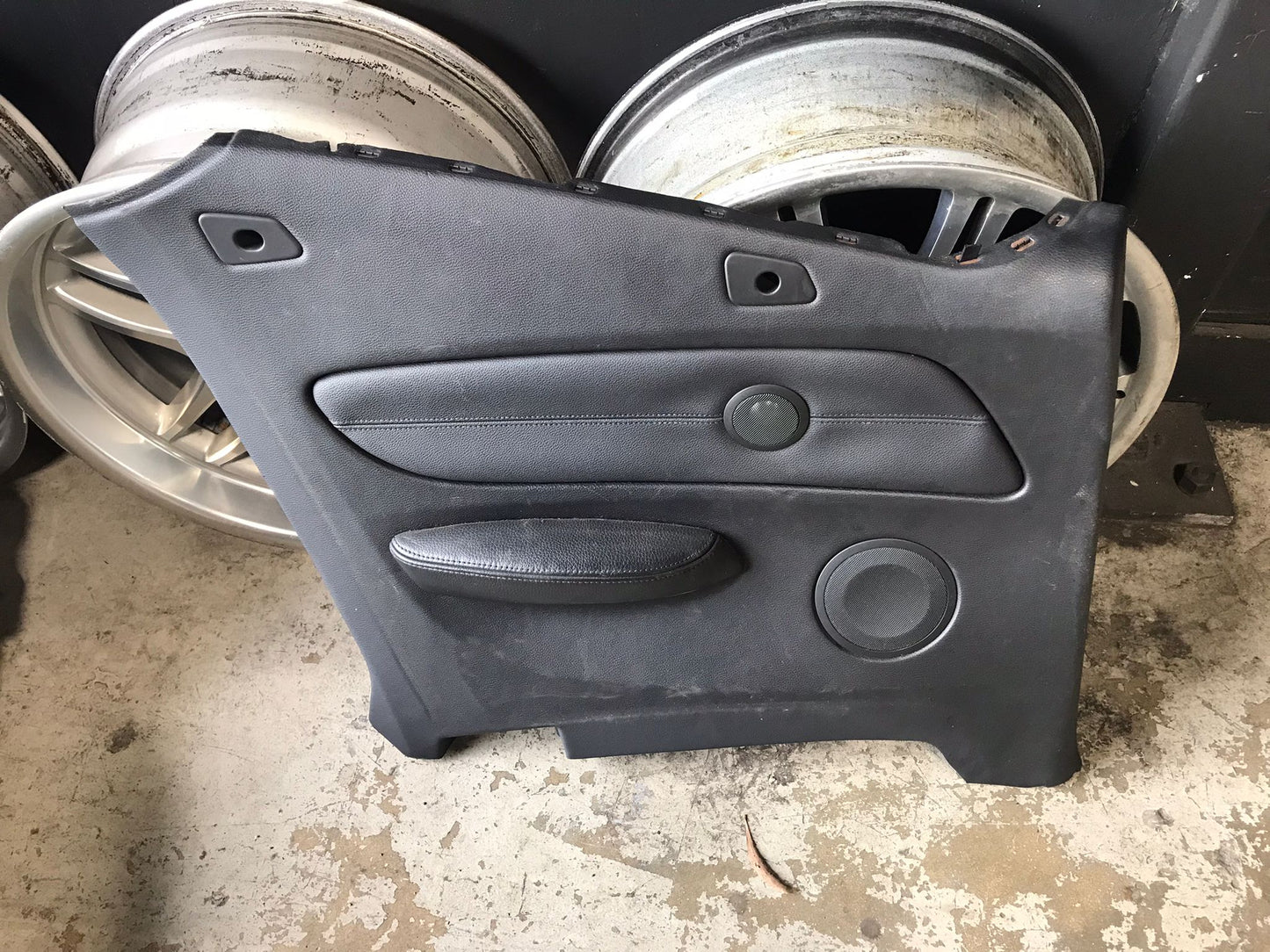 REAR PANEL DOOR SIDE LEFT BMW 128I SERIE 1 E88 OEM SKU 1251
