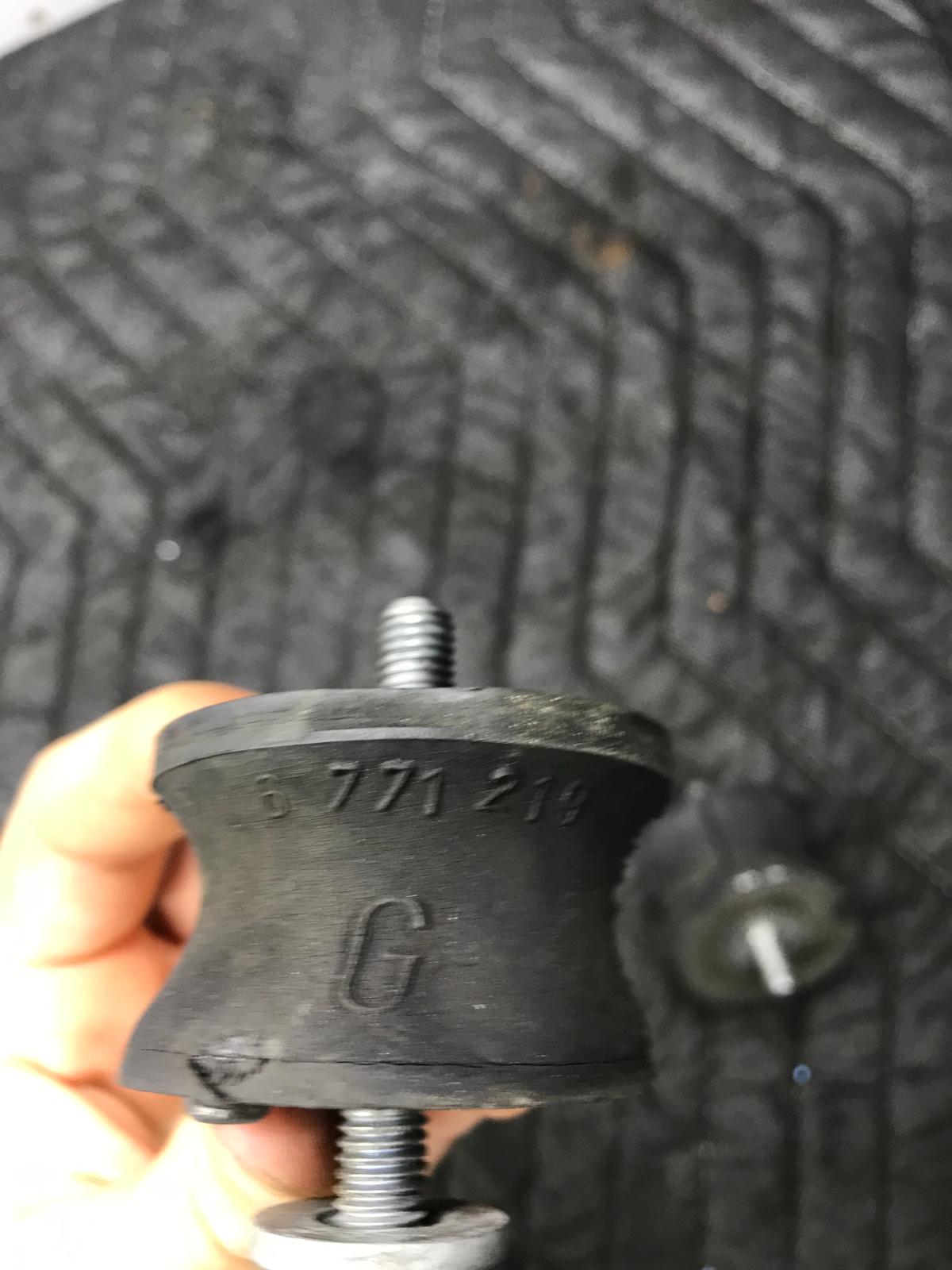 TRANSMISSION MOUNT AUTOMATIC SKU 1255