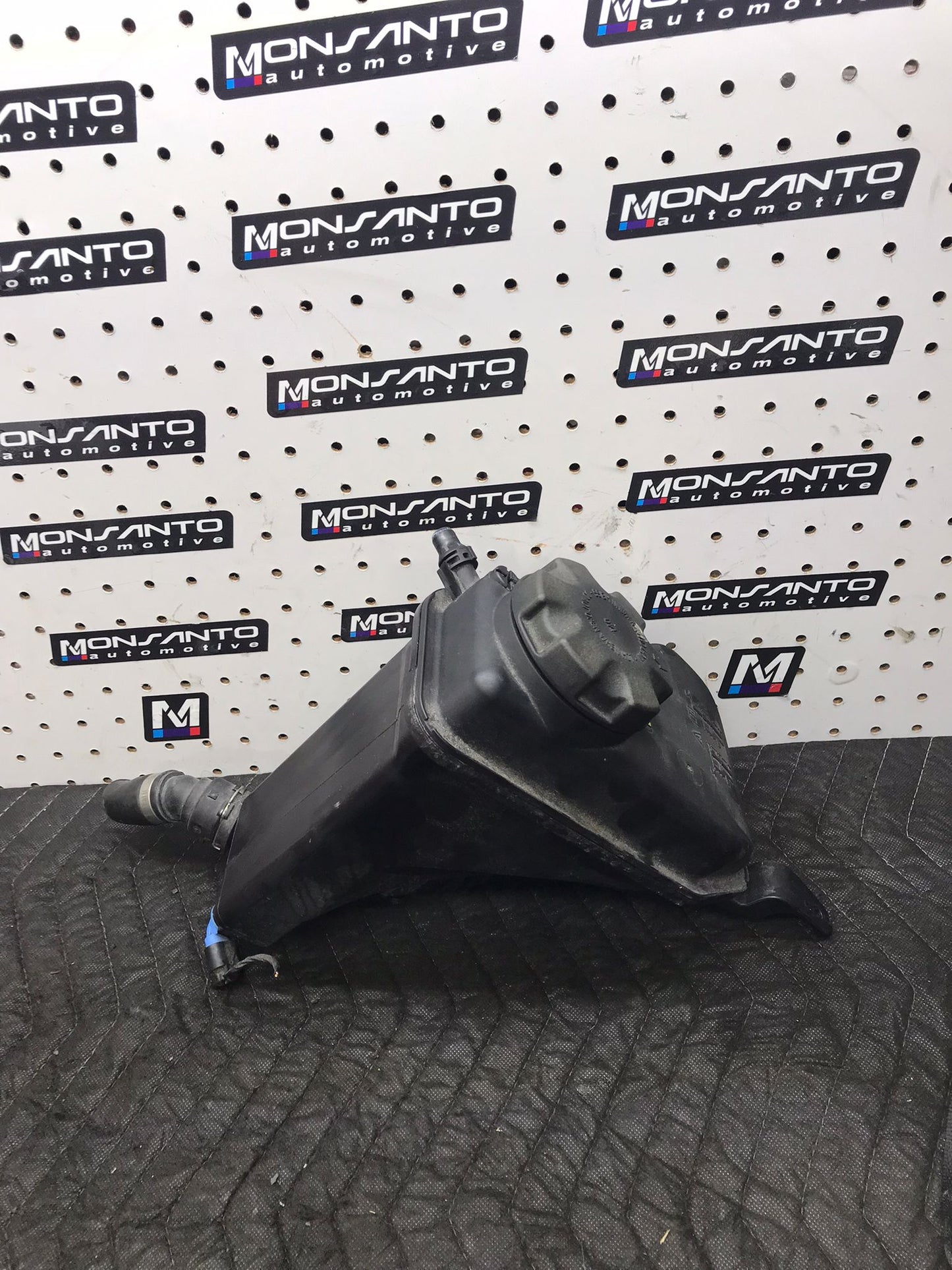 SERIES COOLANT RESERVOIR TANK OEM 2006-2013 BMW 128I 135I 325I 328I 330I 335I SKU 1288