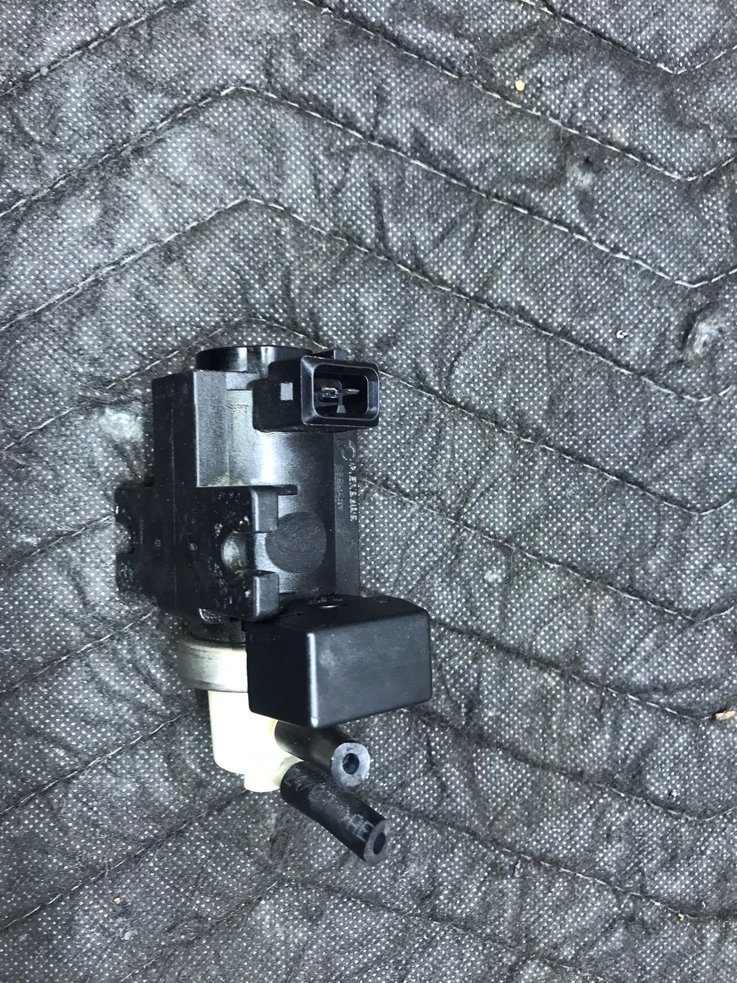 SET OF 2 SOLENOID VALVE FOR BMW N54 SKU 1304
