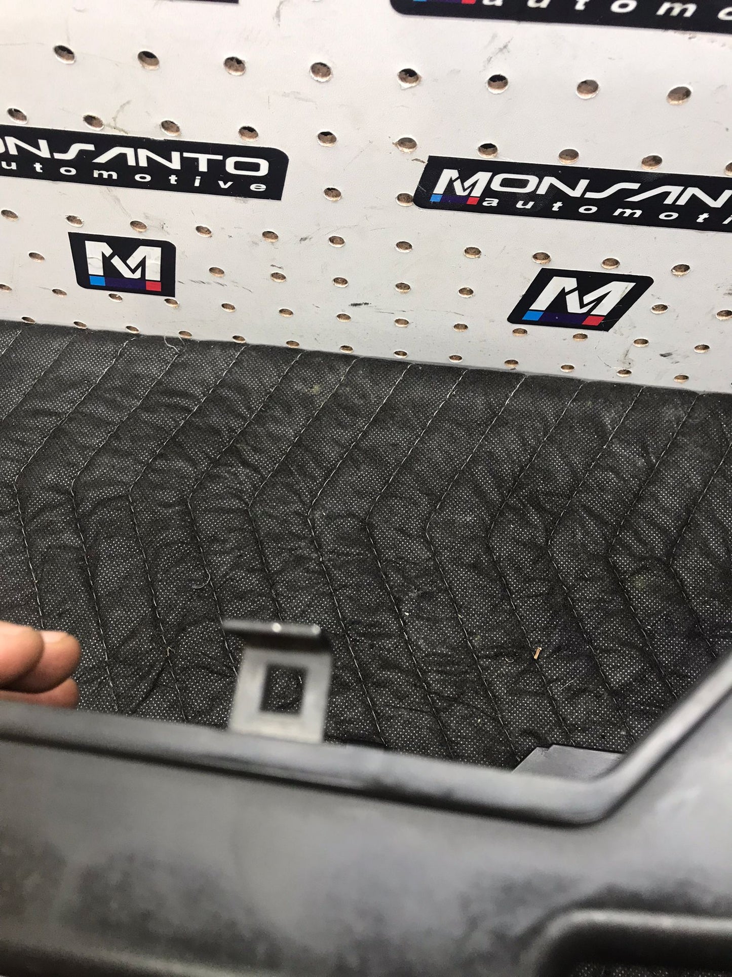 07-13 BMW 328I E90 LEFT DRIVER SIDE CABIN AIR FILTER HOUSING COVER OEM SKU 1324