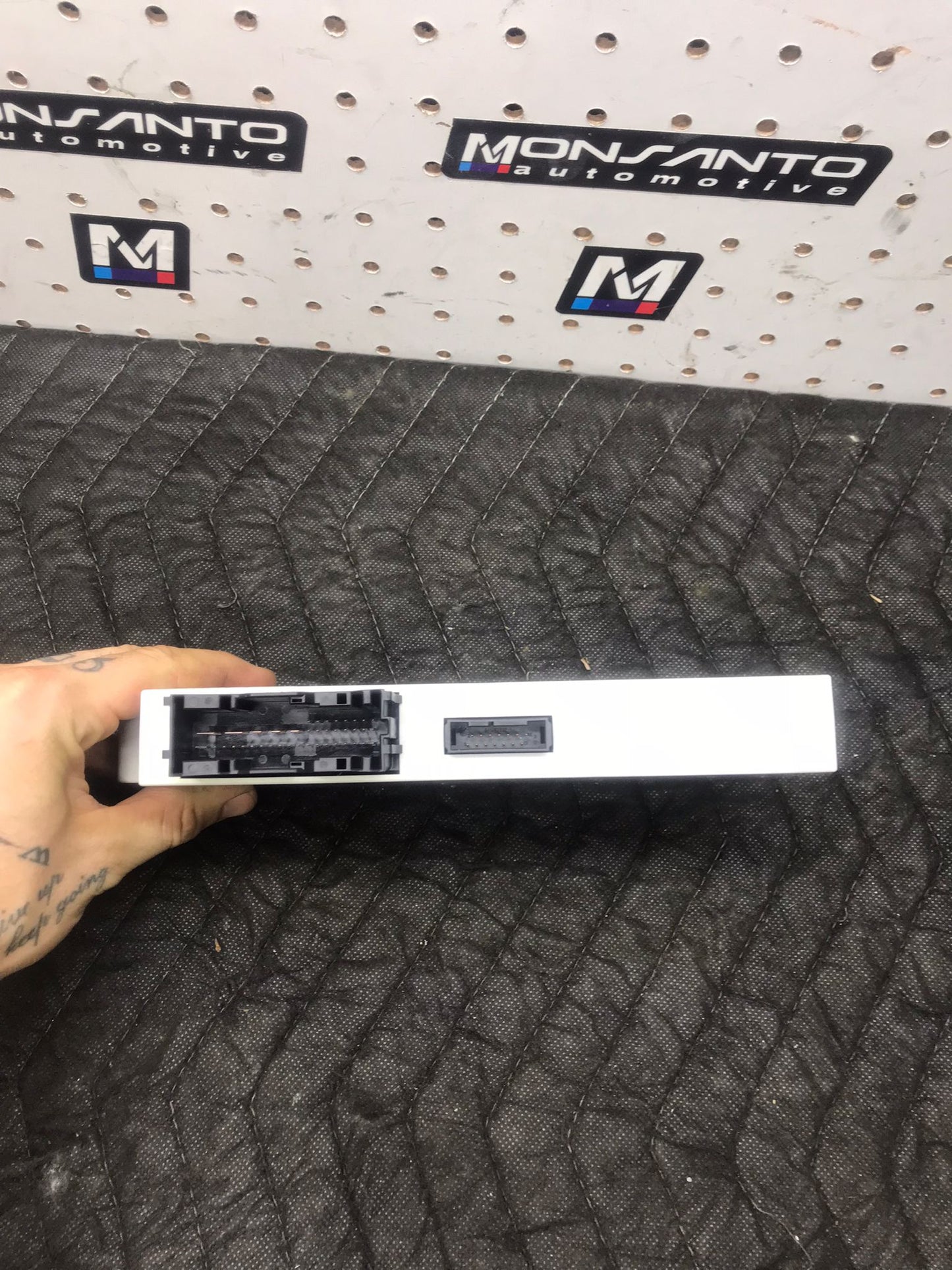 CAS2 COMFORT CONTROL UNIT MODULE 61.35 2004-2010 BMW E82 E88 E90 E92 SKU 1327