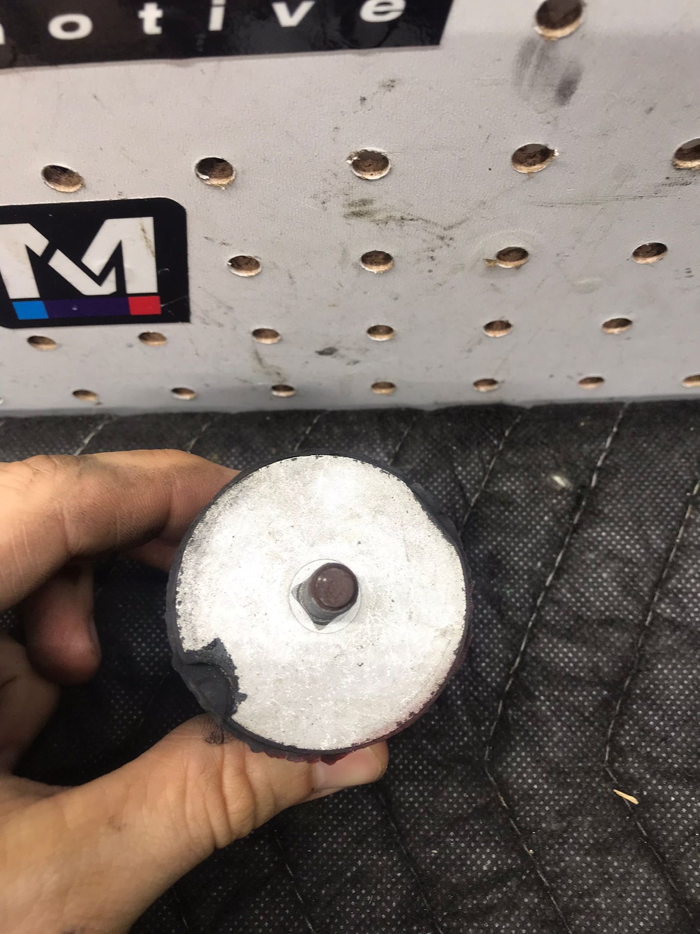 TRANSMISSION MOUNT AUTOMATIC SKU 1345