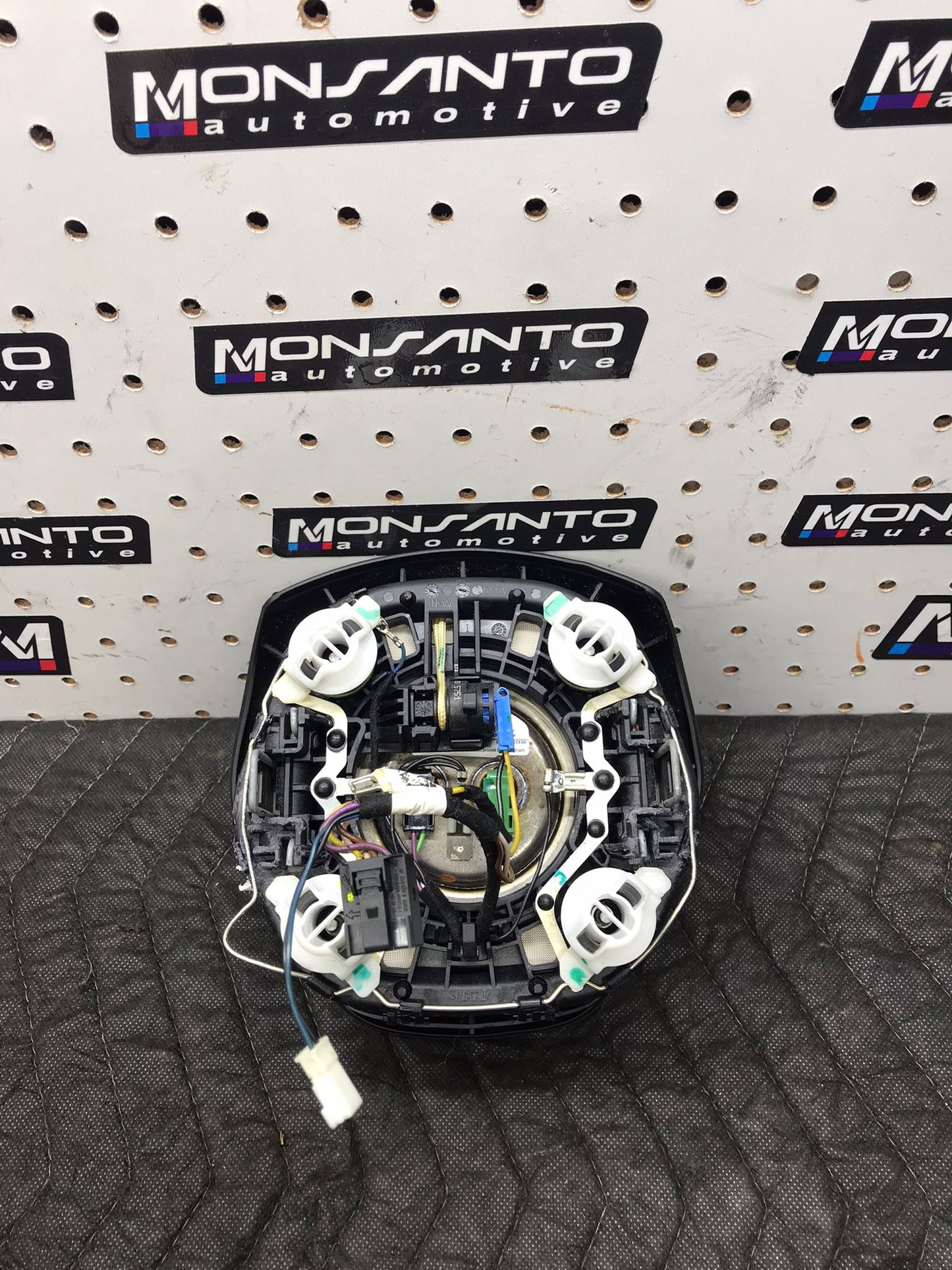 OEM BMW SPORT STEERING WHEEL AIRBAG AIR BAG BLACK F30 F31 F32 F34 330 428 430 SKU 1367