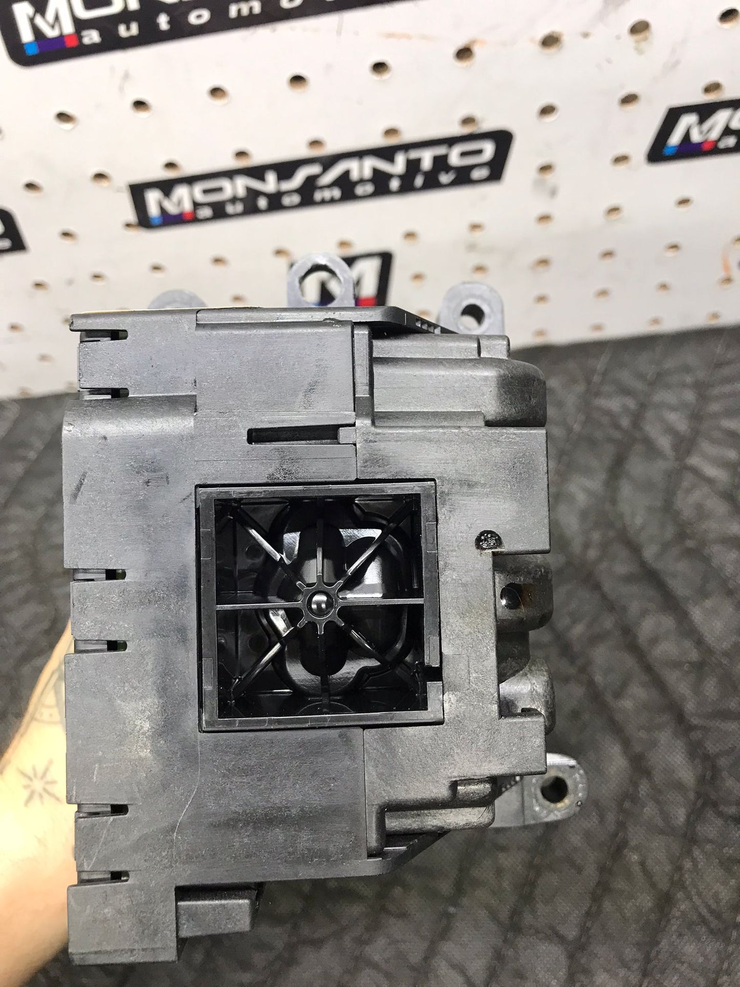 OEM TRANSMISSION SHIFTER GEAR SELECTOR BMW F20 F22 F30 F31 F34 F32 F33 SKU 1369