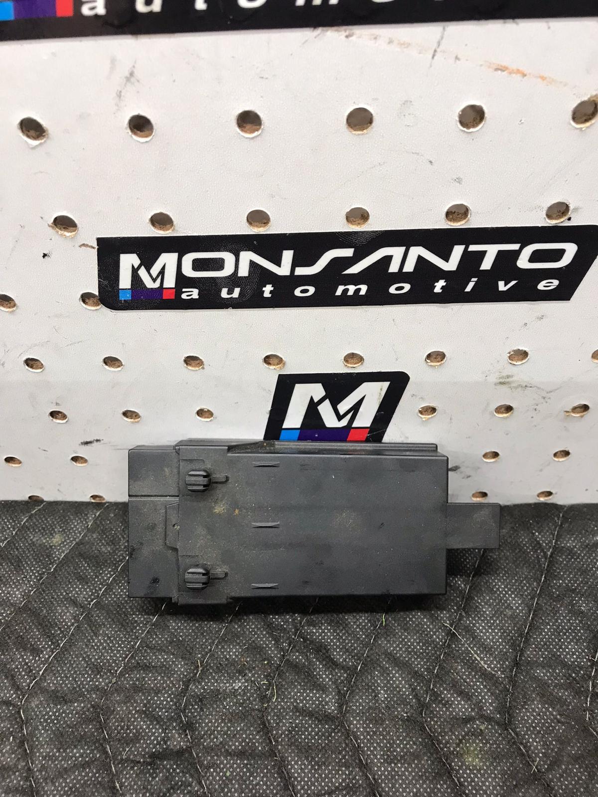 2012-2016 BMW 3 SERIES HEATED SEAT CONTROL MODULE OEM SKU 1382