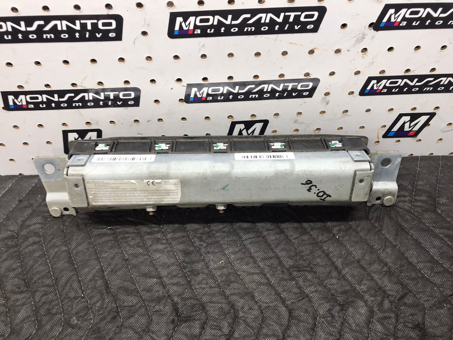 BMW OEM BMW M3 F36 F22 F30 F32 F82 FRONT LEFT DRIVERS SIDE KNEE AIRBAG SKU 1396