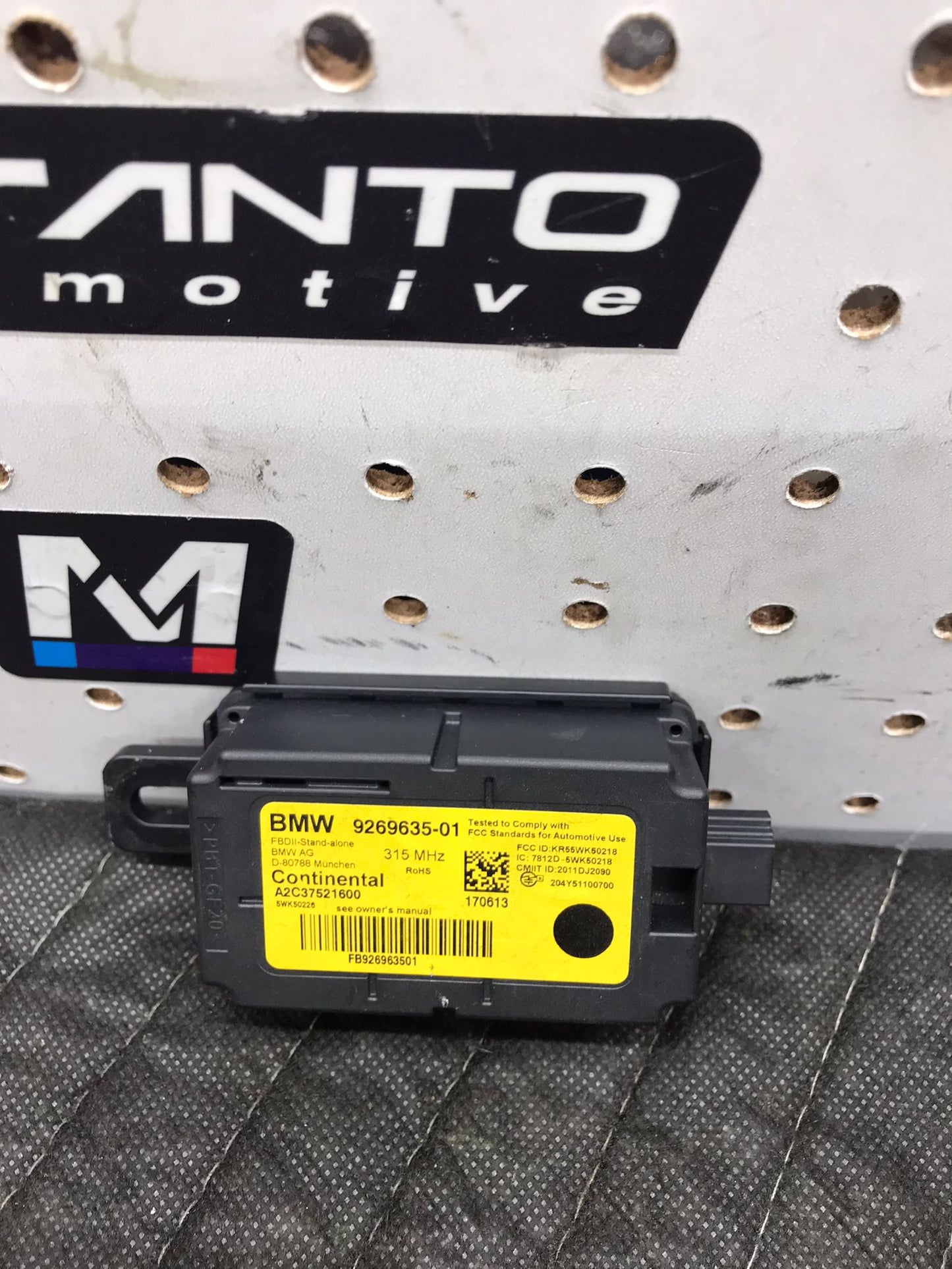 12-15 BMW F30 F31 F34 3-SERIES KEYLESS RADIO REMOTE CONTROL MODULE OEM SKU 1416