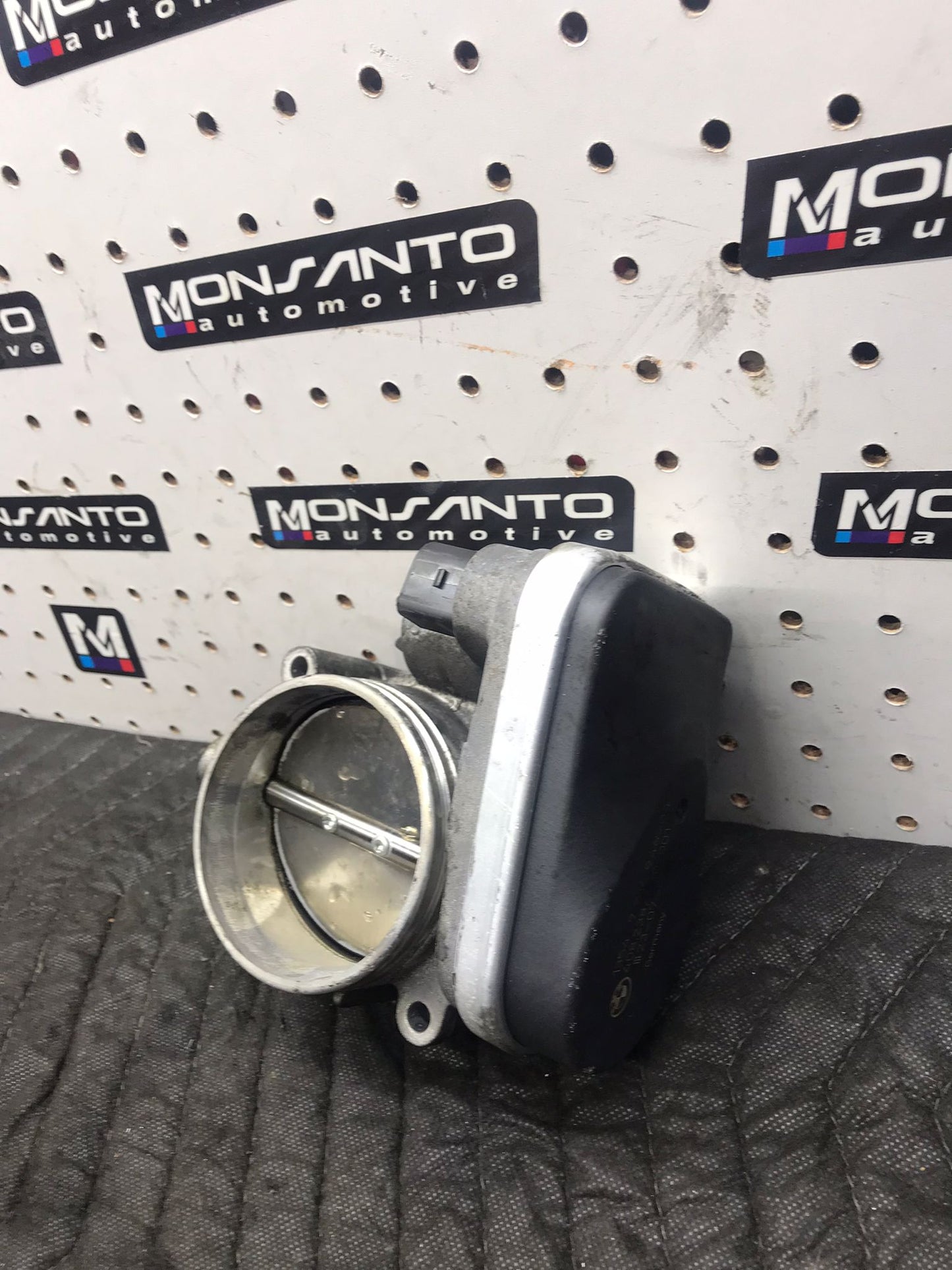 ENGINE THROTTLE BODY OEM 2007-2013 BMW 128I 528I 328I N52 E90 E91 SKU 1437