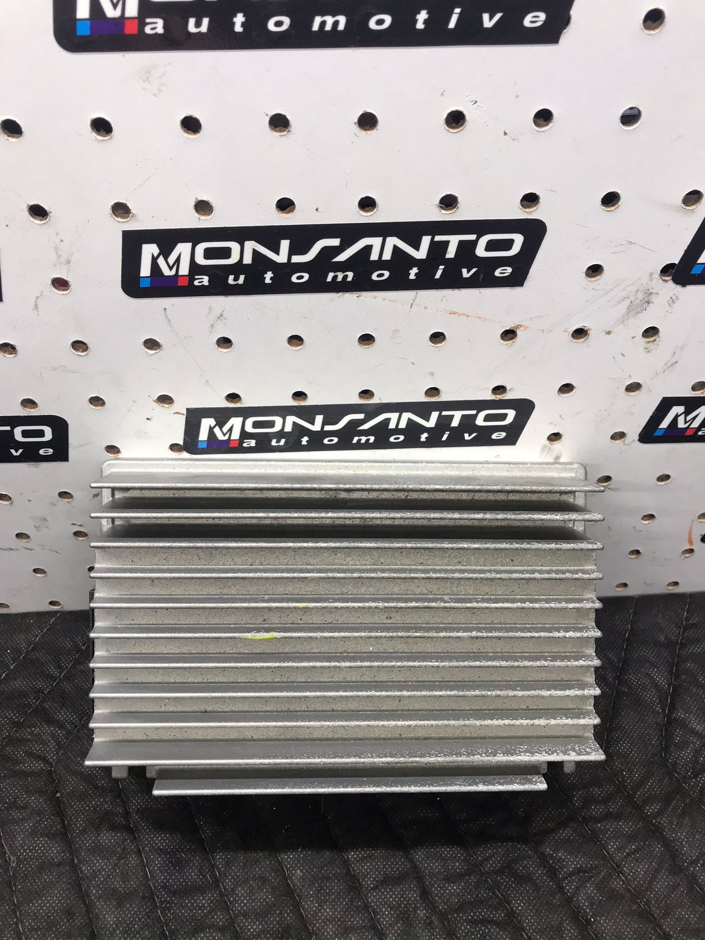 12-15 BMW F30 320I 328I AMPLIFIER AMP STEREO SOUND SKU 1440