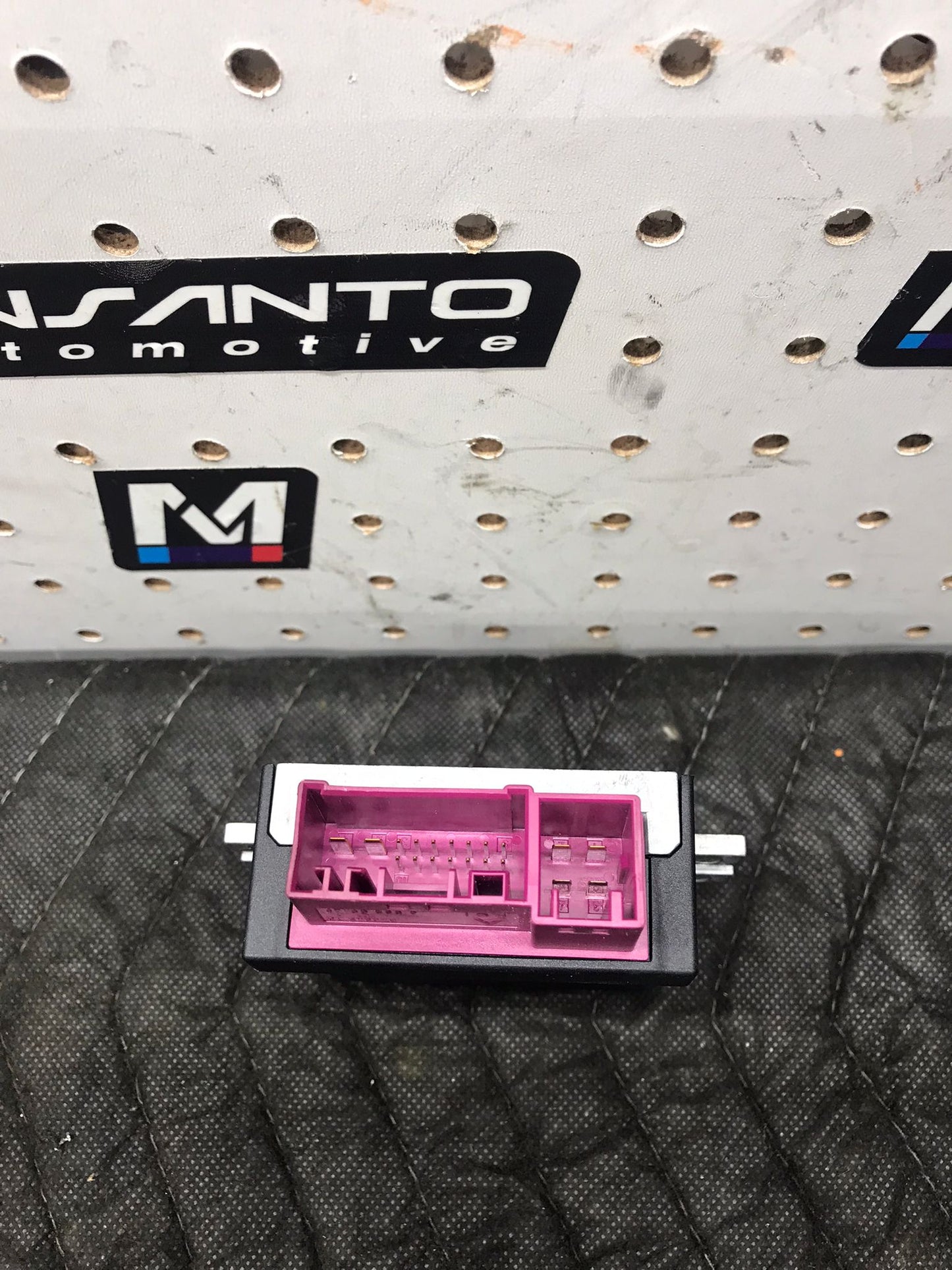 BMW 3 F20 F30 F21 F22 FUEL PUMP CONTROL SKU 1447