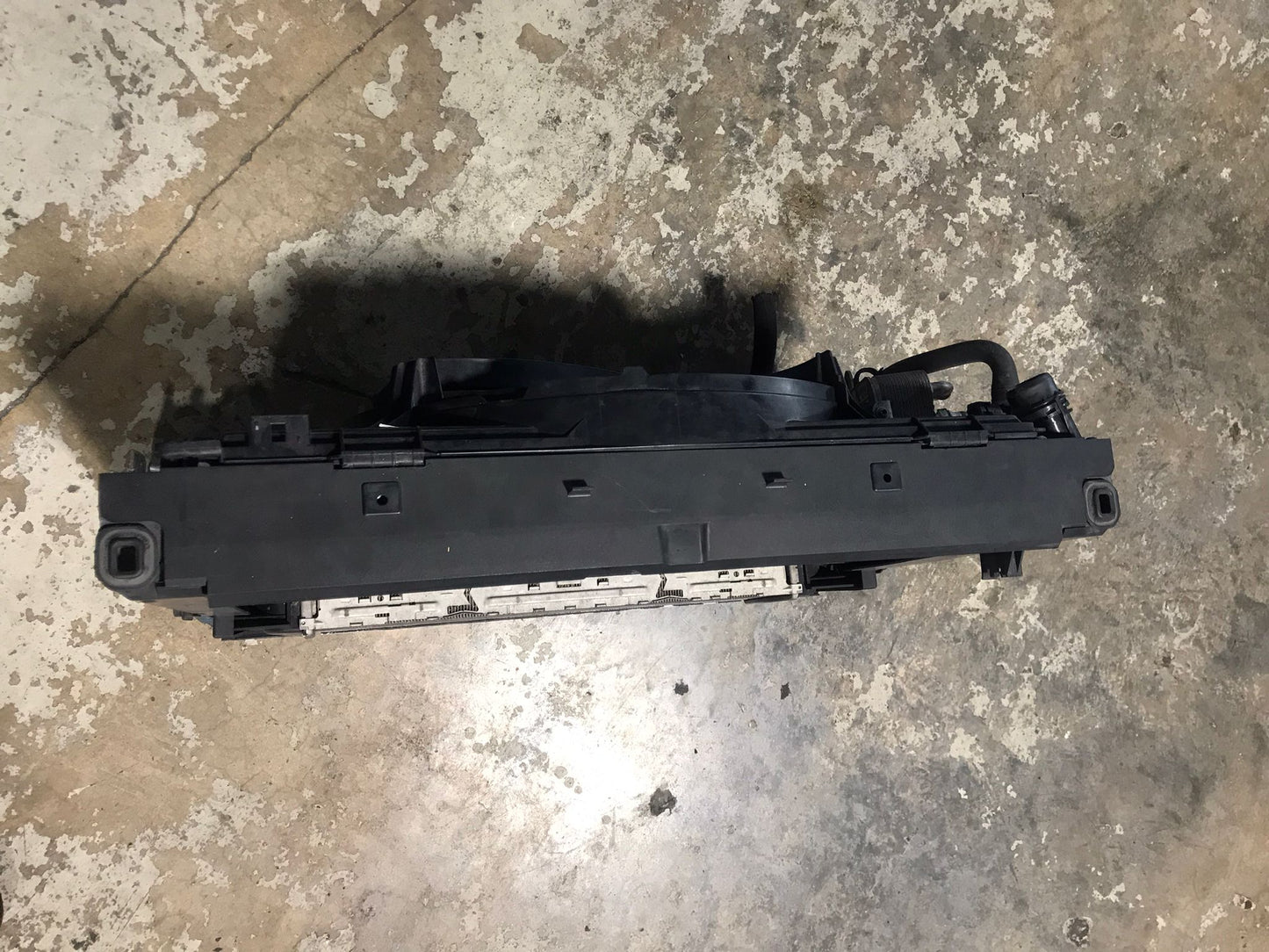 RADIATOR COMPLETE WITHOUT CAPACITOR### F30 328I SKU 1491