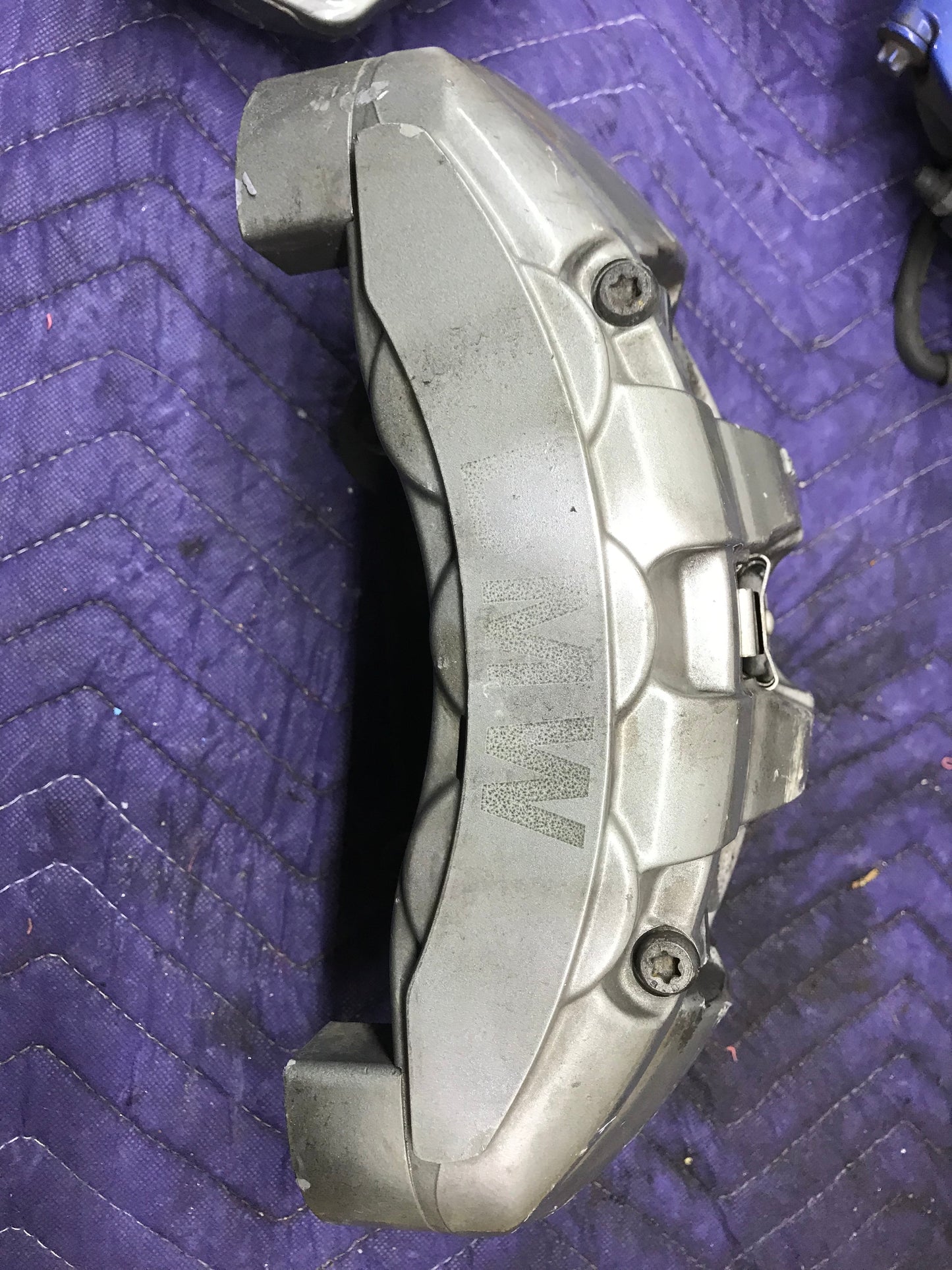 2009-2012 135I FRONT LEFT BRAKE CALIPER OEM SKU 488